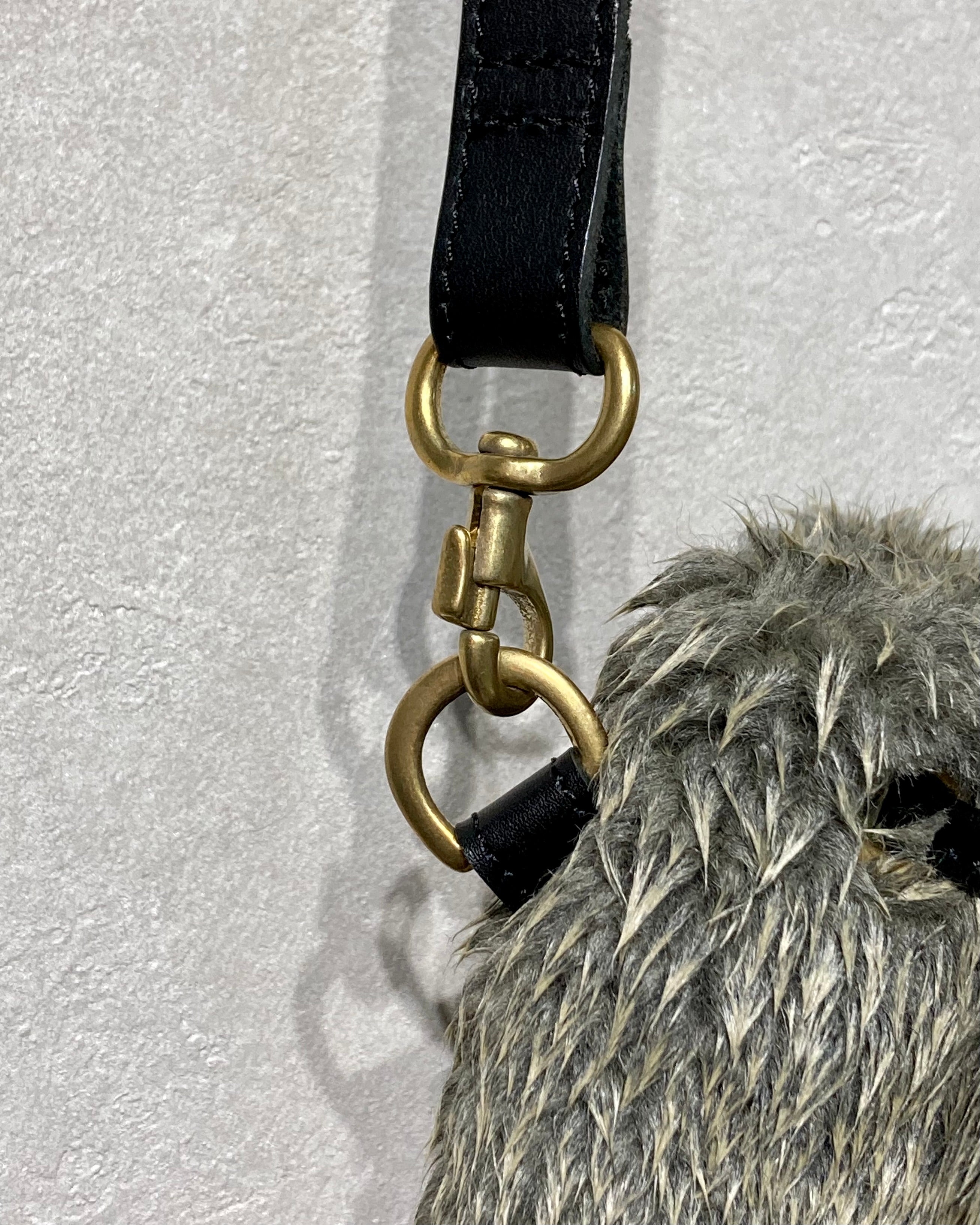 REFOMED / "KINCHAKU" BOA BAG - Greige