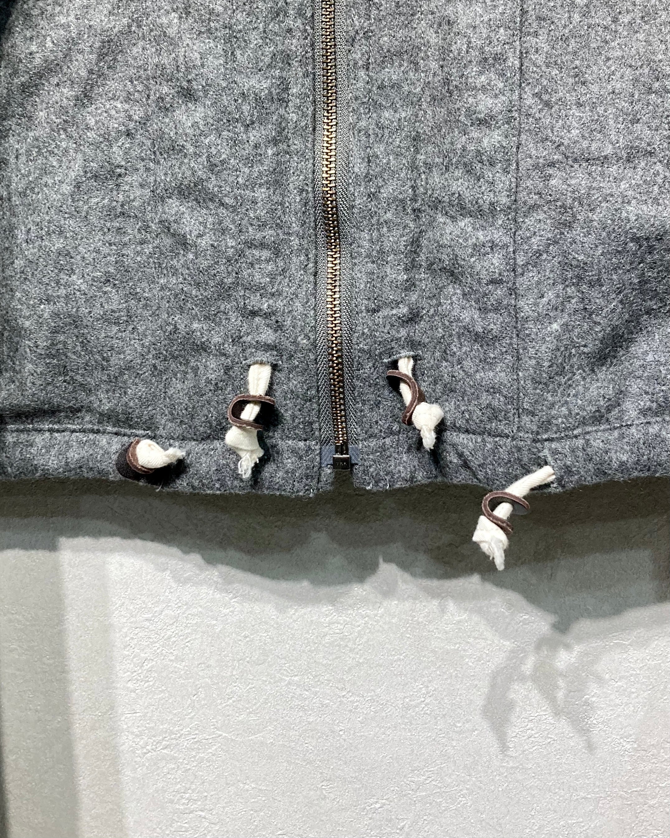 ISSUETHINGS / 25b/95-wn/c-01/Blouson - Gray