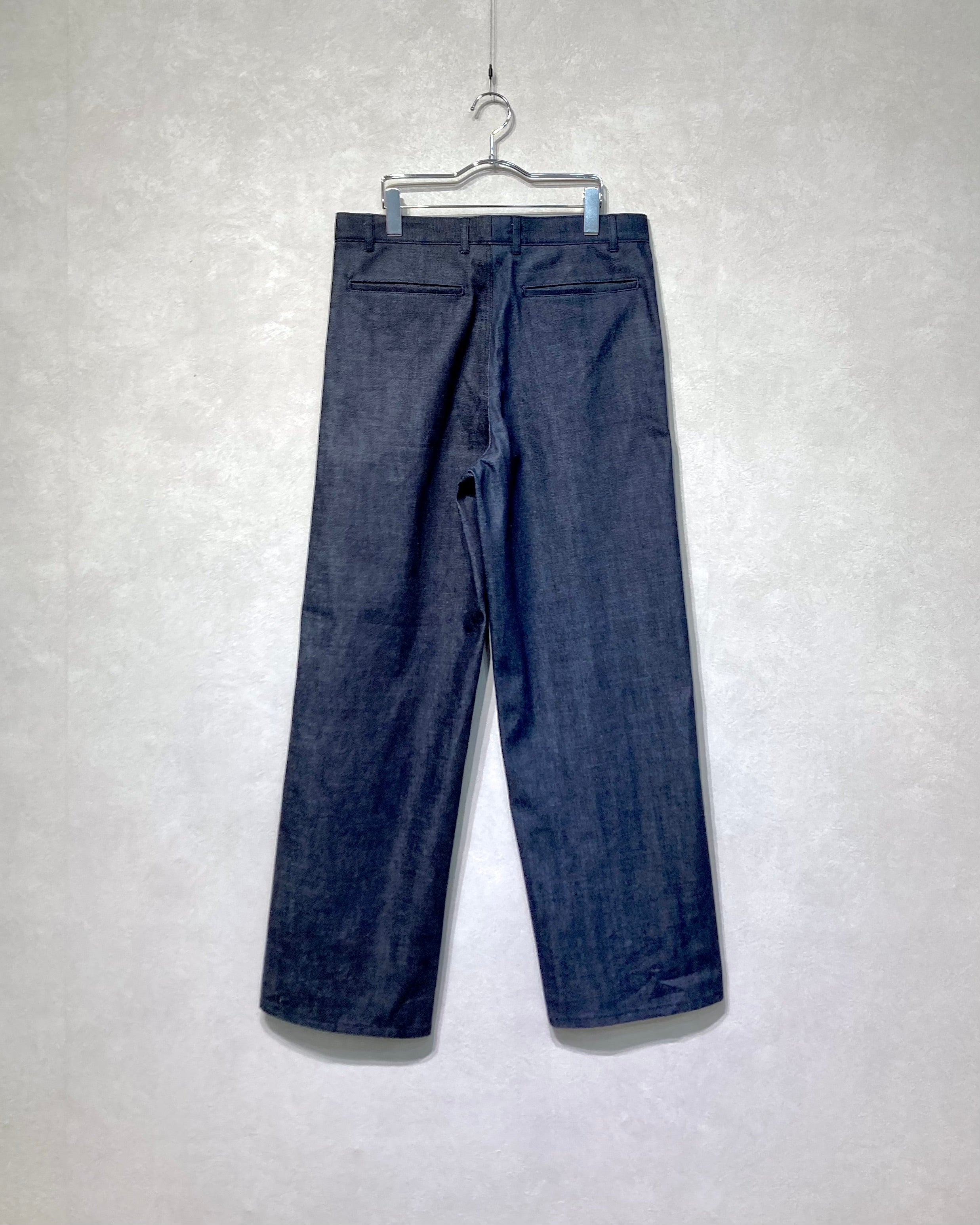 ISSUETHINGS / 25b/93-c1/c-00/Pants - Indigo blue