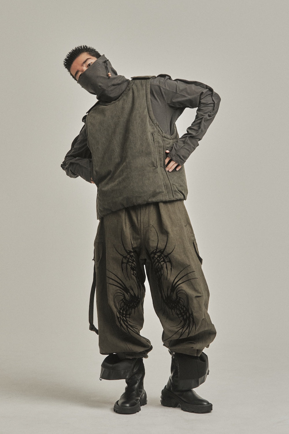 JIAN YE / SASOU TOP - Charcoal