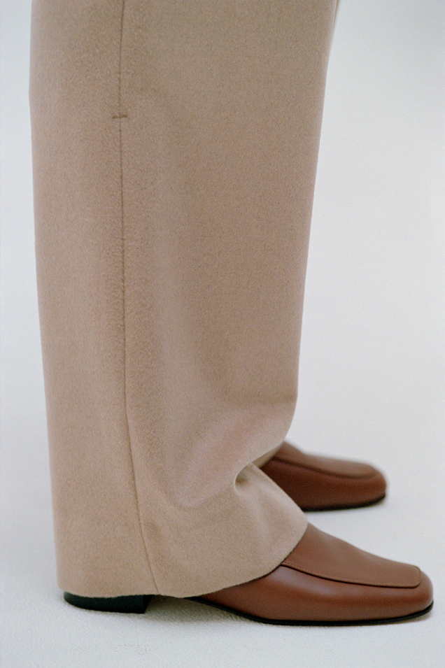 ISSUETHINGS / 25b/99-wcan/c-00/Pants - Beige