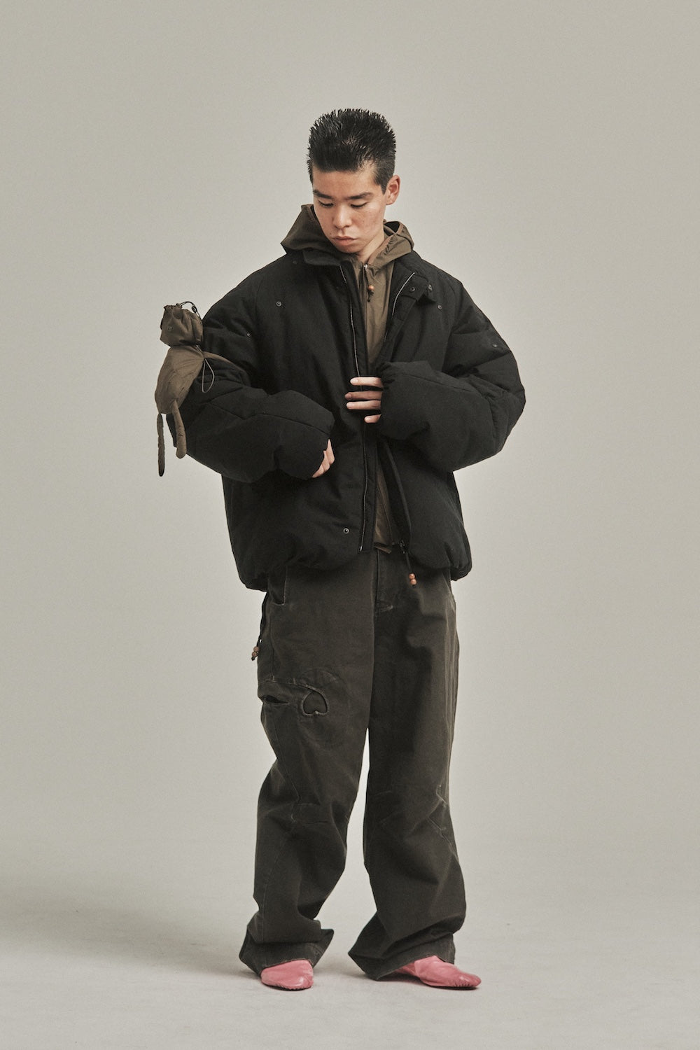 JIAN YE / 金棒 PUFFER - Black