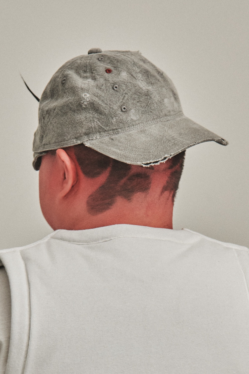 JIAN YE / 朱点童子 CAP - Gray