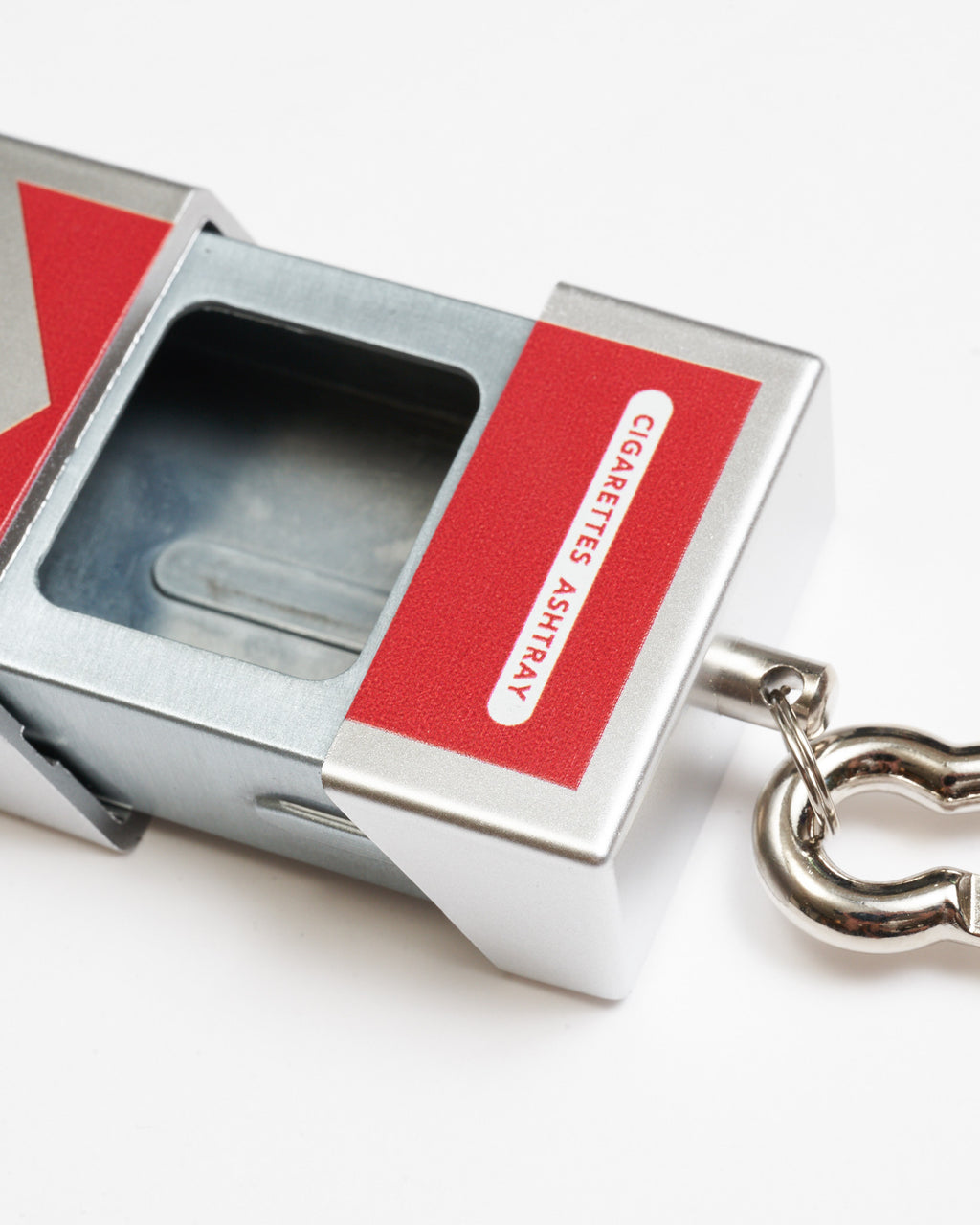 HIDAKA / PORTABLE ASHTRAY MARLBORO - Red