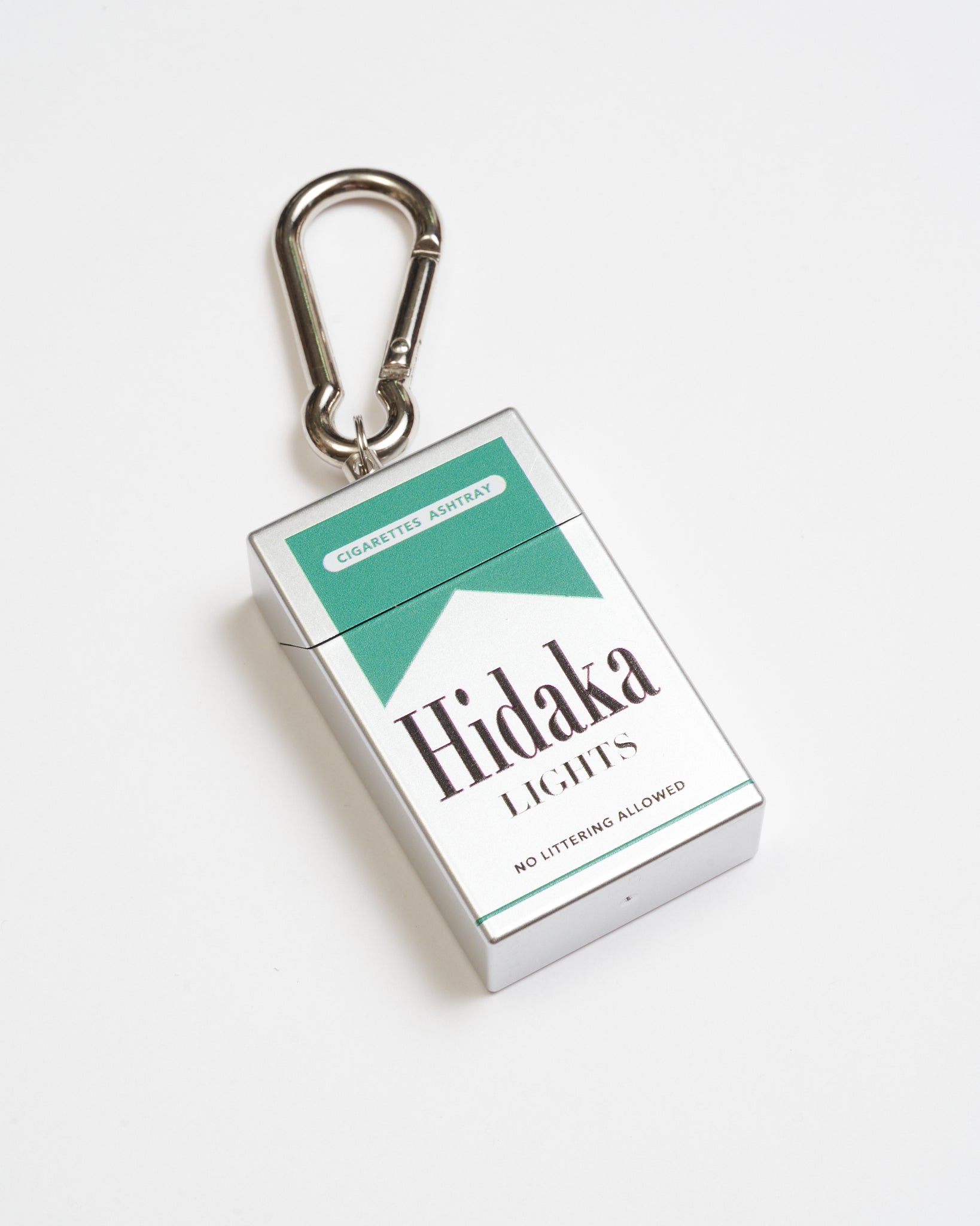 HIDAKA / PORTABLE ASHTRAY MARLBORO - Green