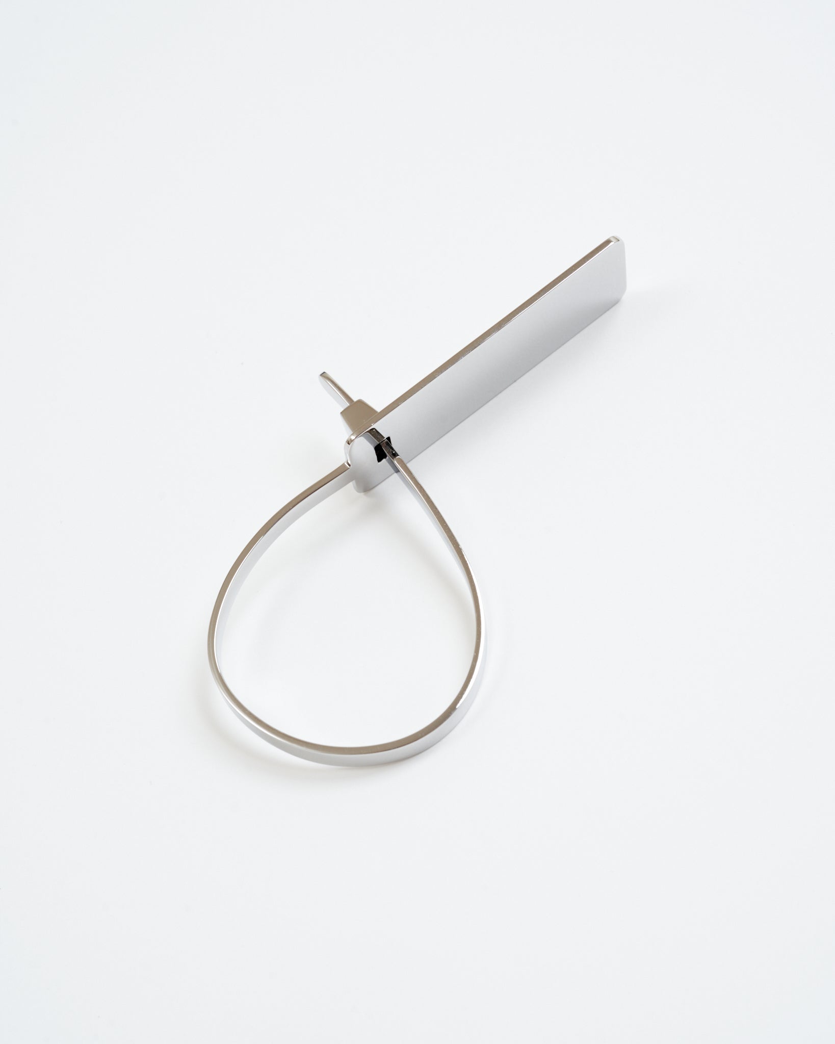 HIDAKA / SEAL-TAG KEY RING