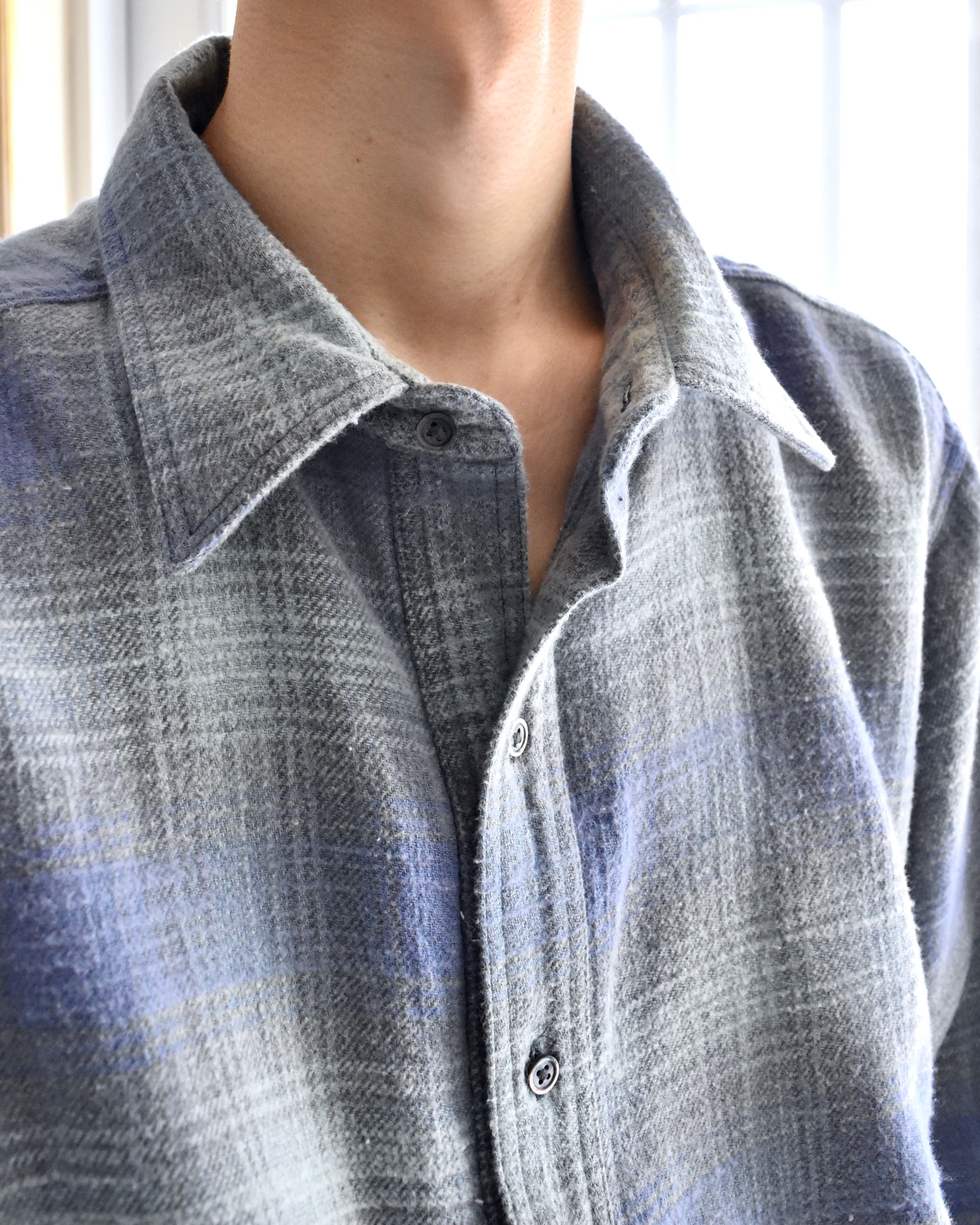 ISSUETHINGS / 25b/53d-c/2-04/Shirt - Green