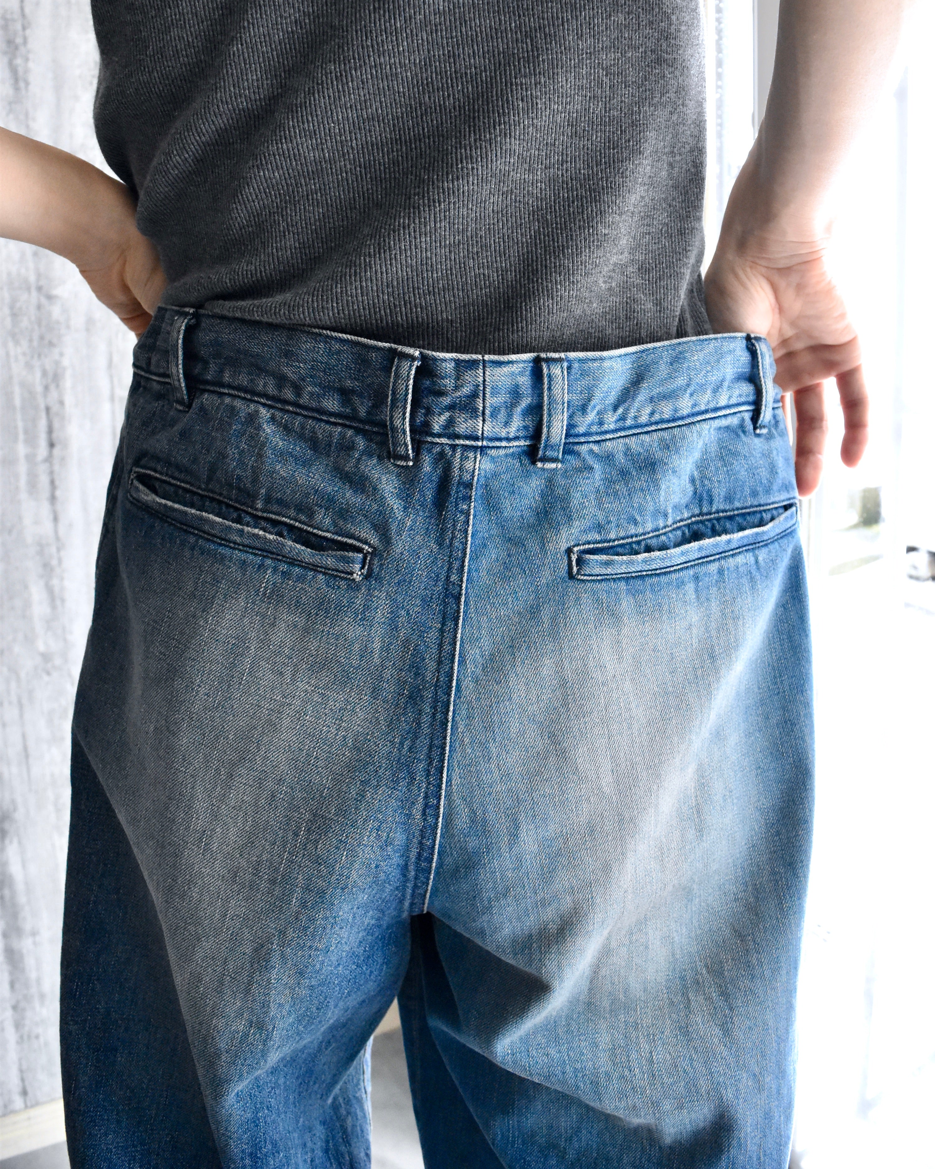 ISSUETHINGS / 25b/93c-c1/c-03/Pants - Indigo blue