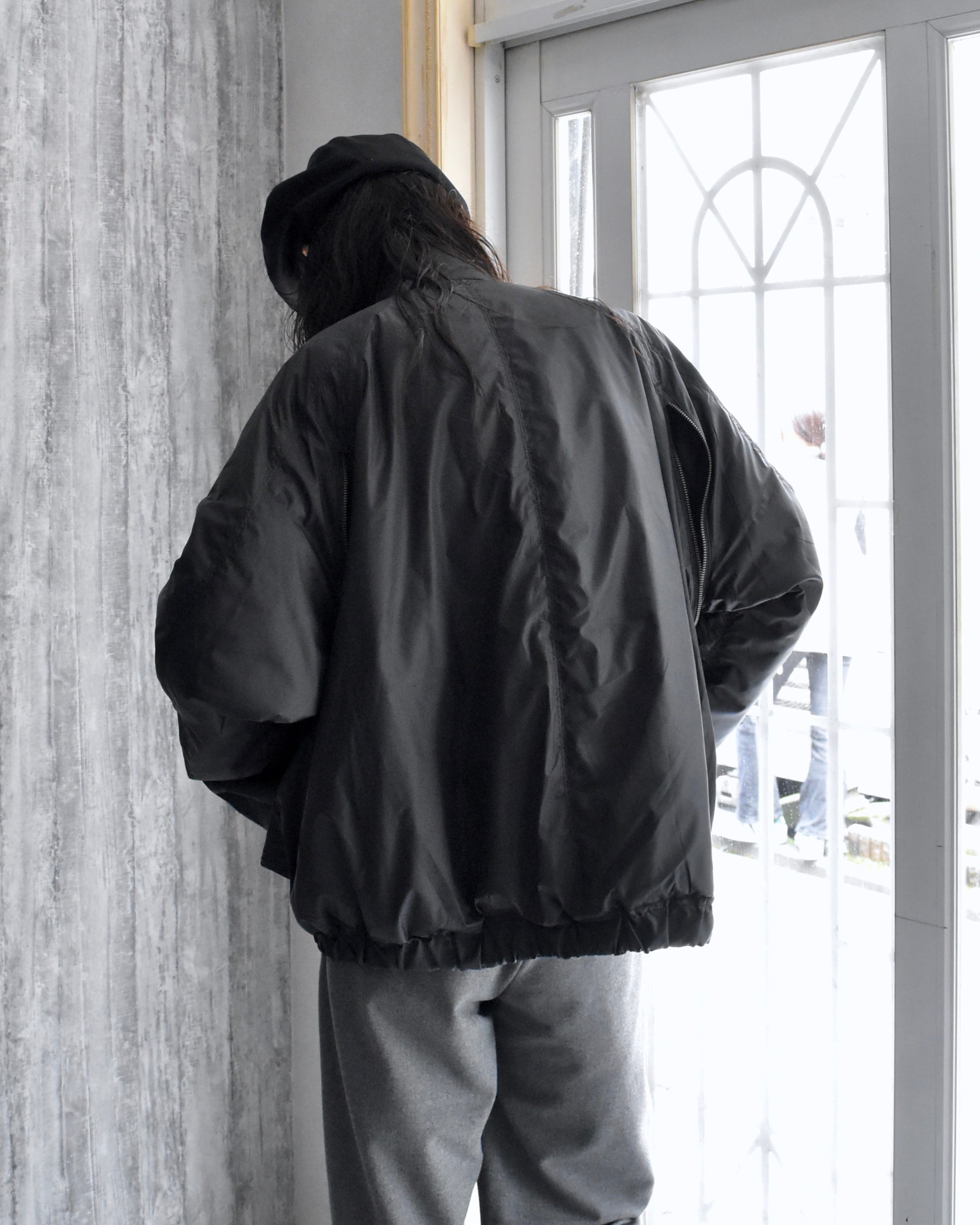 ISSUETHINGS / 25b/89-p/p/p-00/Jacket - Black