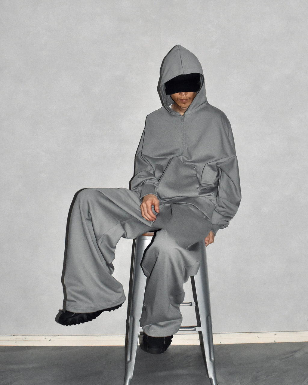 RYAW / MANTIS SWEAT PANTS - Gray