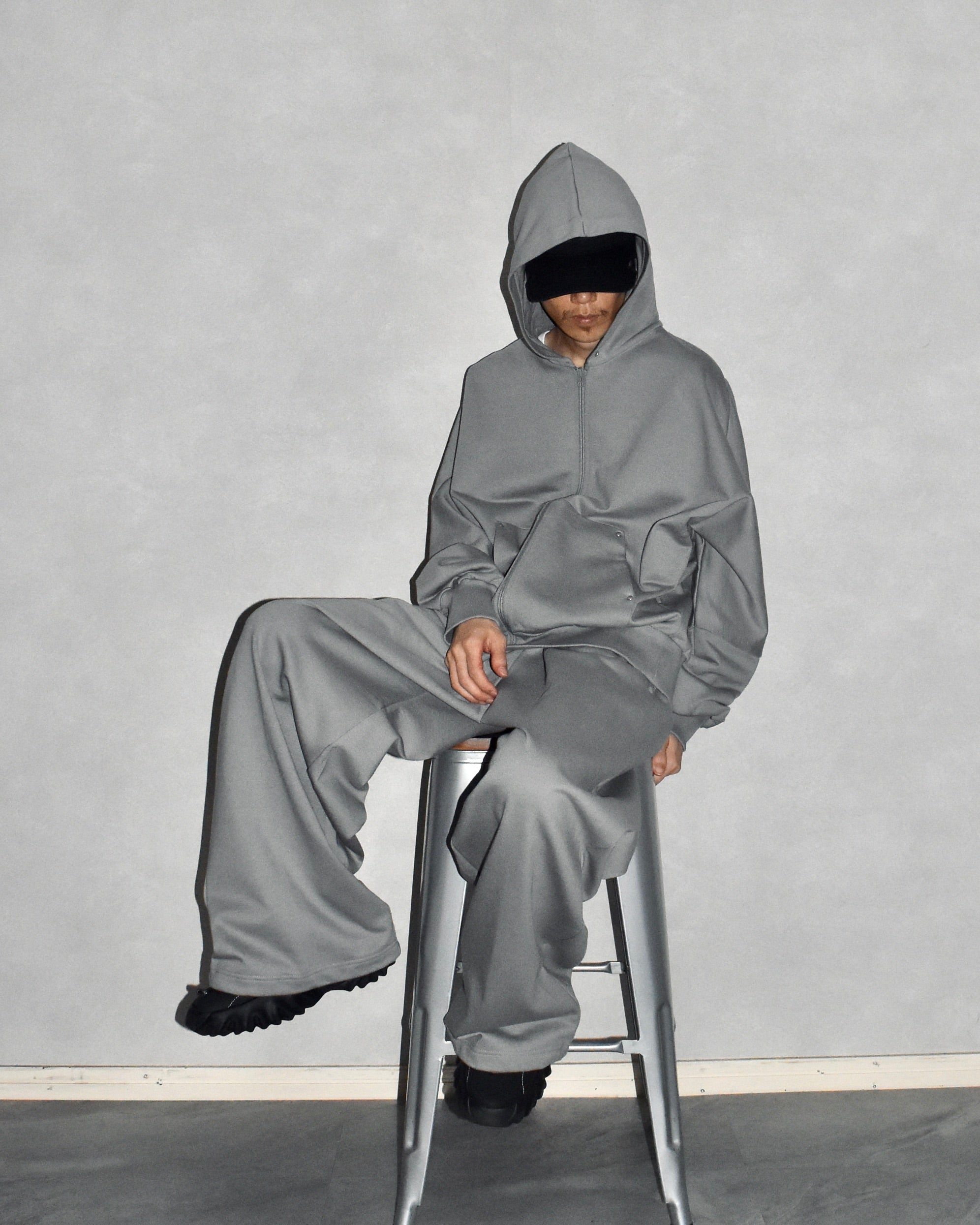 RYAW / MANTIS SWEAT PANTS - Gray