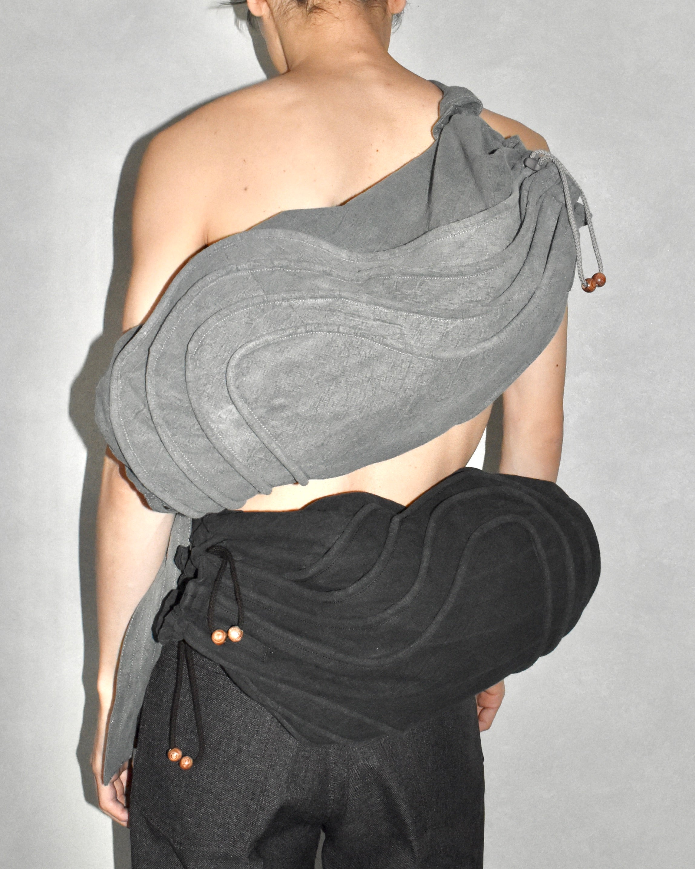 JIAN YE / TAO BAG - Gray