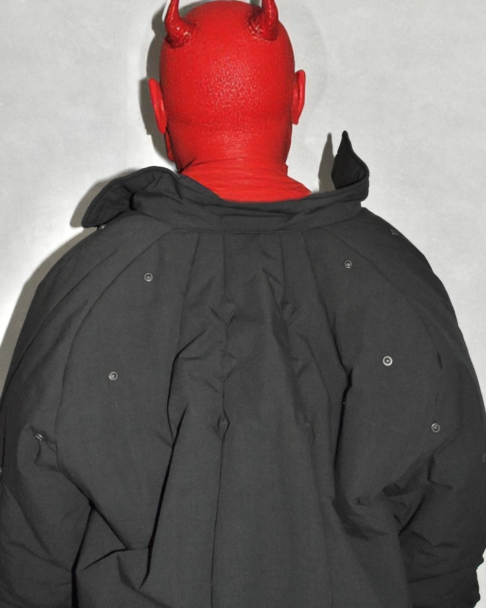 JIAN YE / 金棒 PUFFER - Black