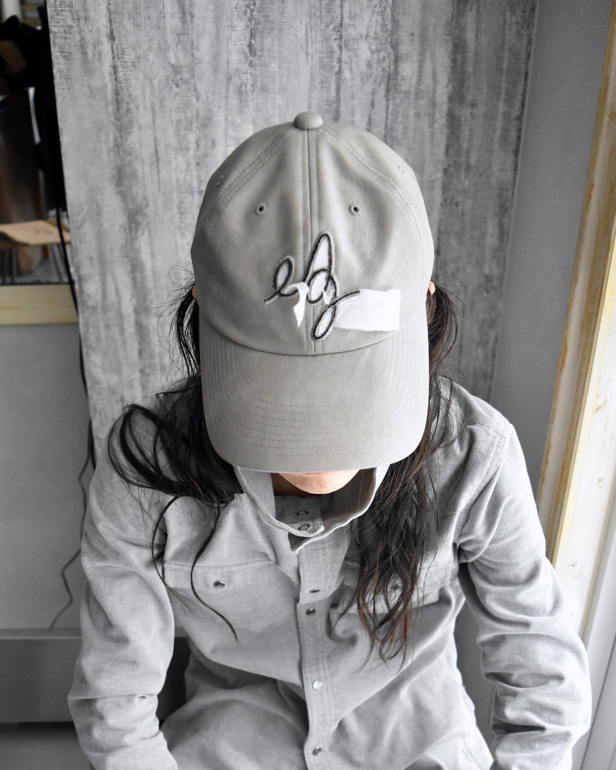 ABELIA EDOWARD GOUCHA / AEG CAP IRREVERSIBLE - Gray