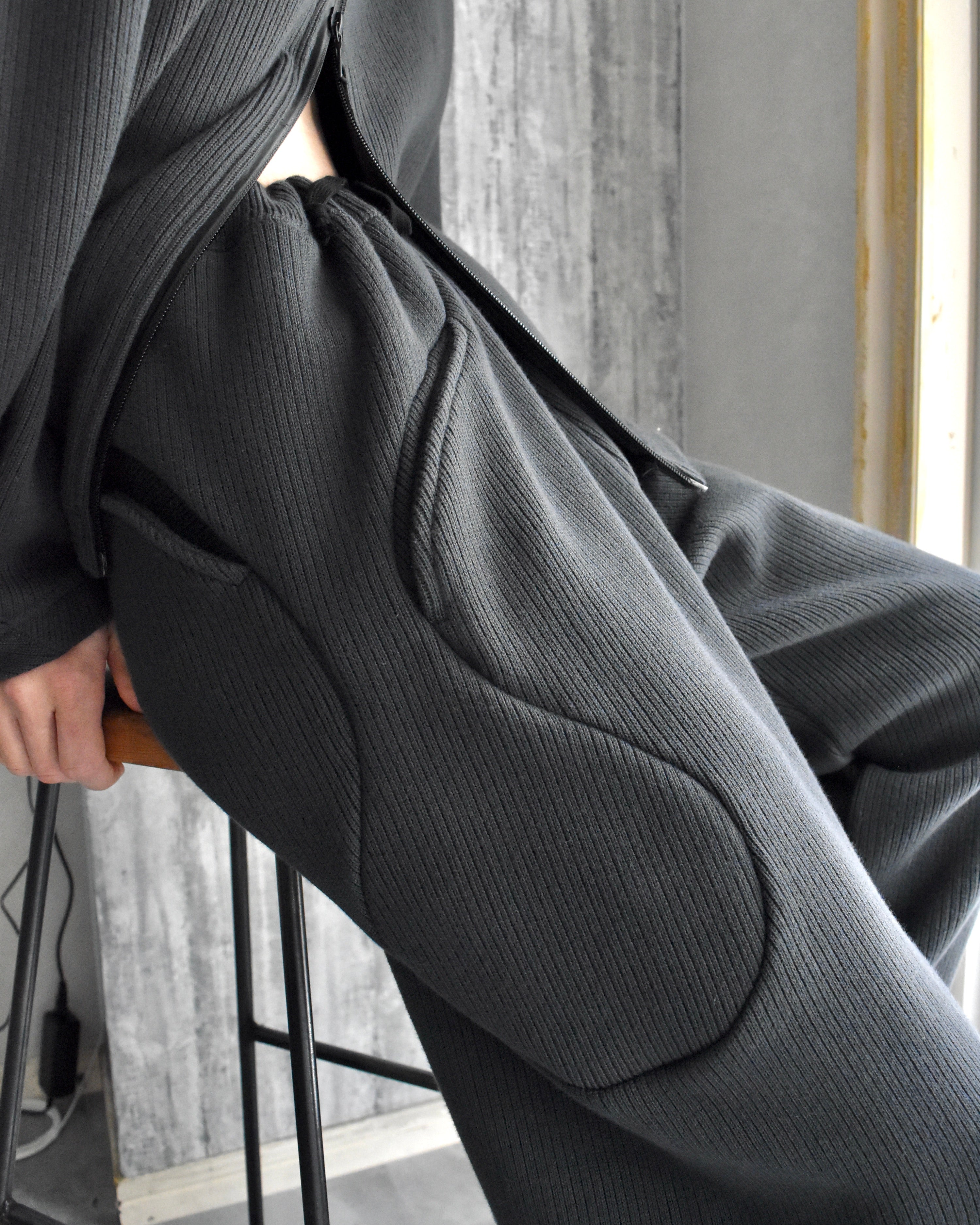 OPPOSE DUALITY / SUB ONG RIB SWEAT PANTS - Black