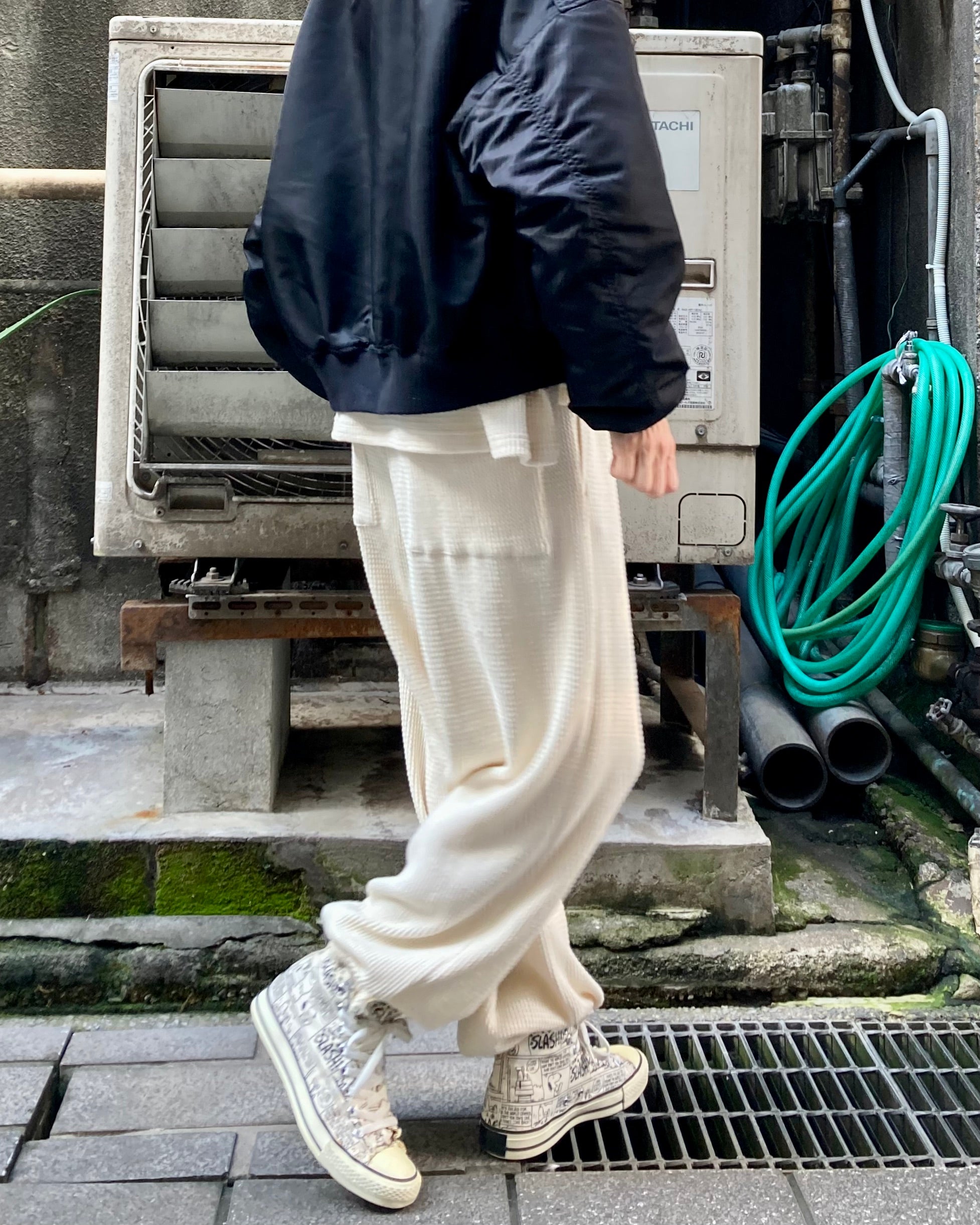 REFOMED / AZEAMI THERMAL PANTS - Off