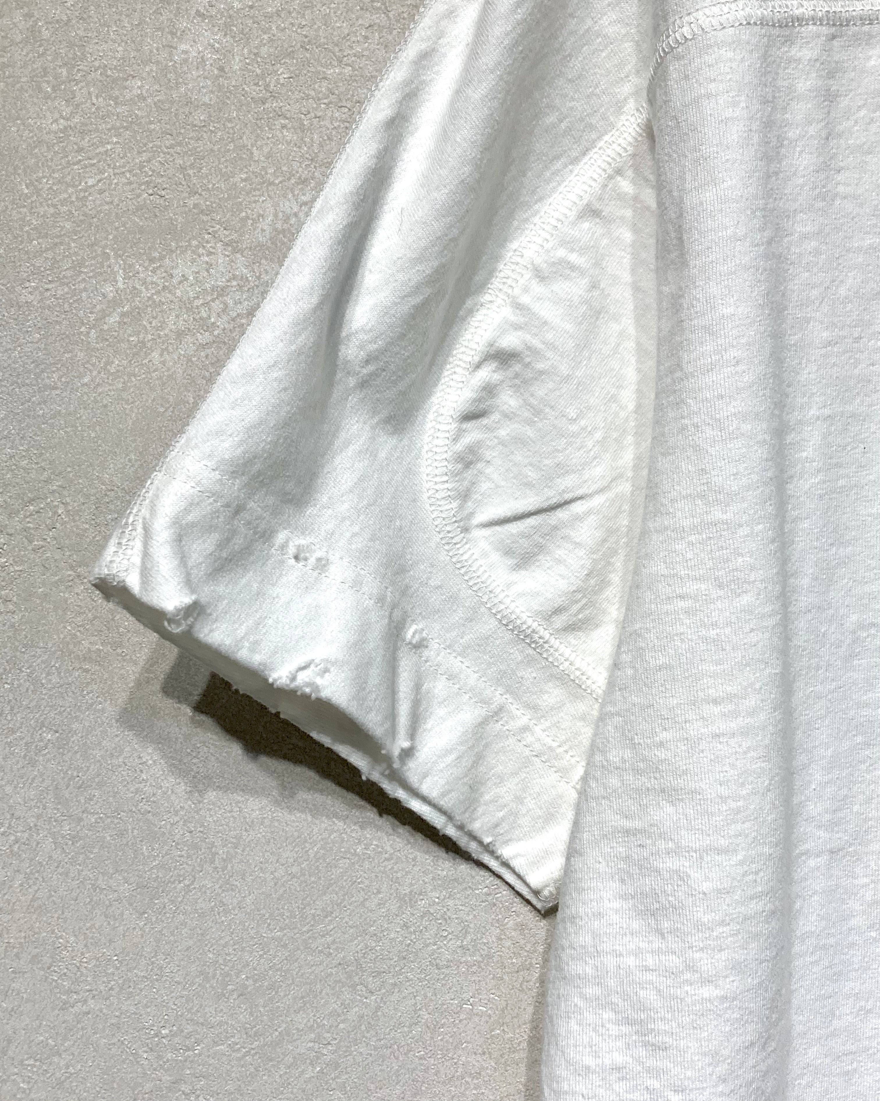 JIAN YE / 25 TEE × JINJINNEEDLE - White