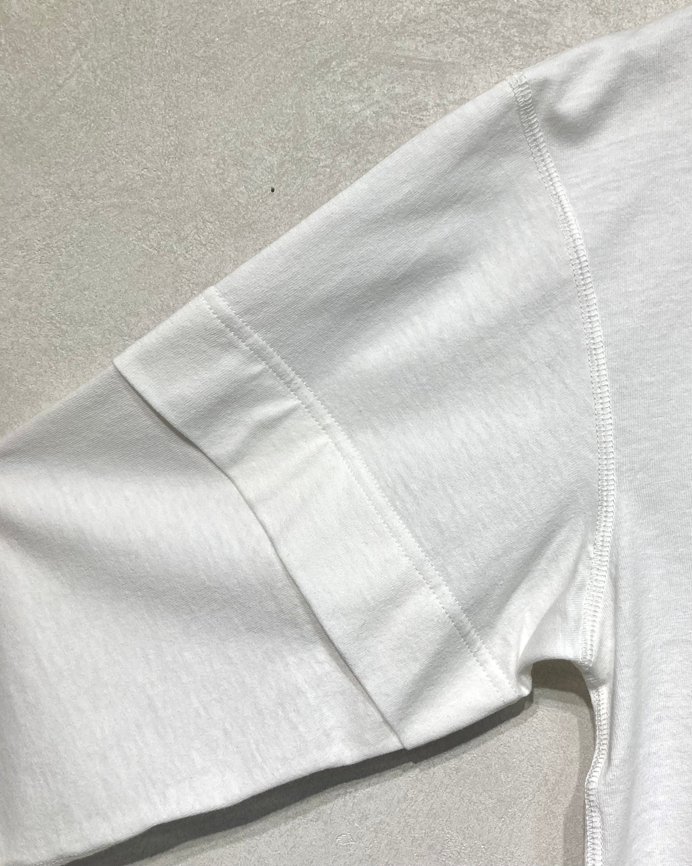 JIAN YE / 25 LS TEE × JINJINNEEDLE - White