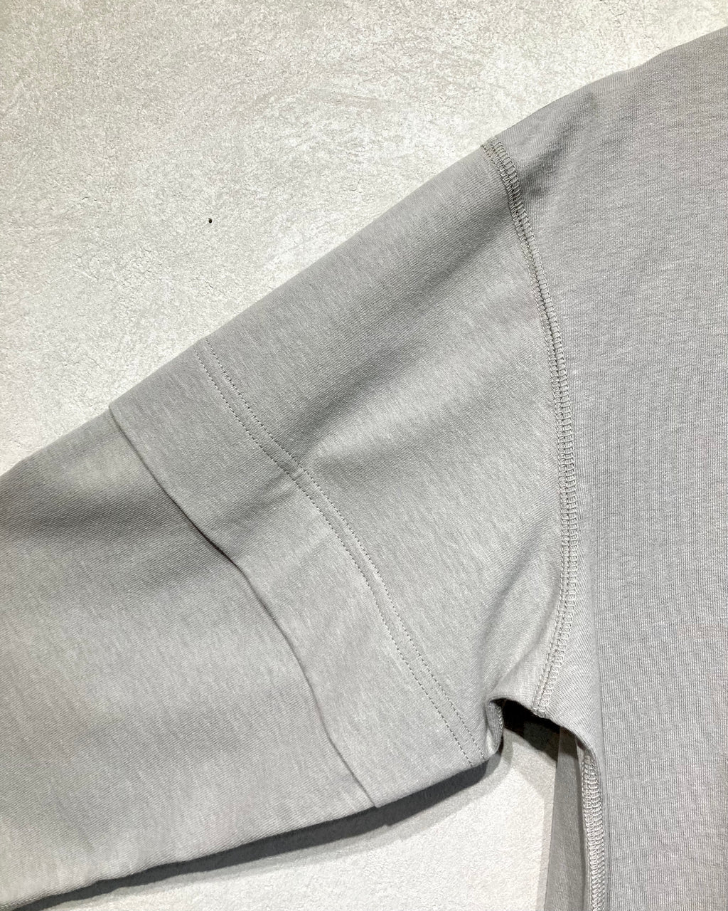 JIAN YE / 25 LS TEE × JINJINNEEDLE - Gray