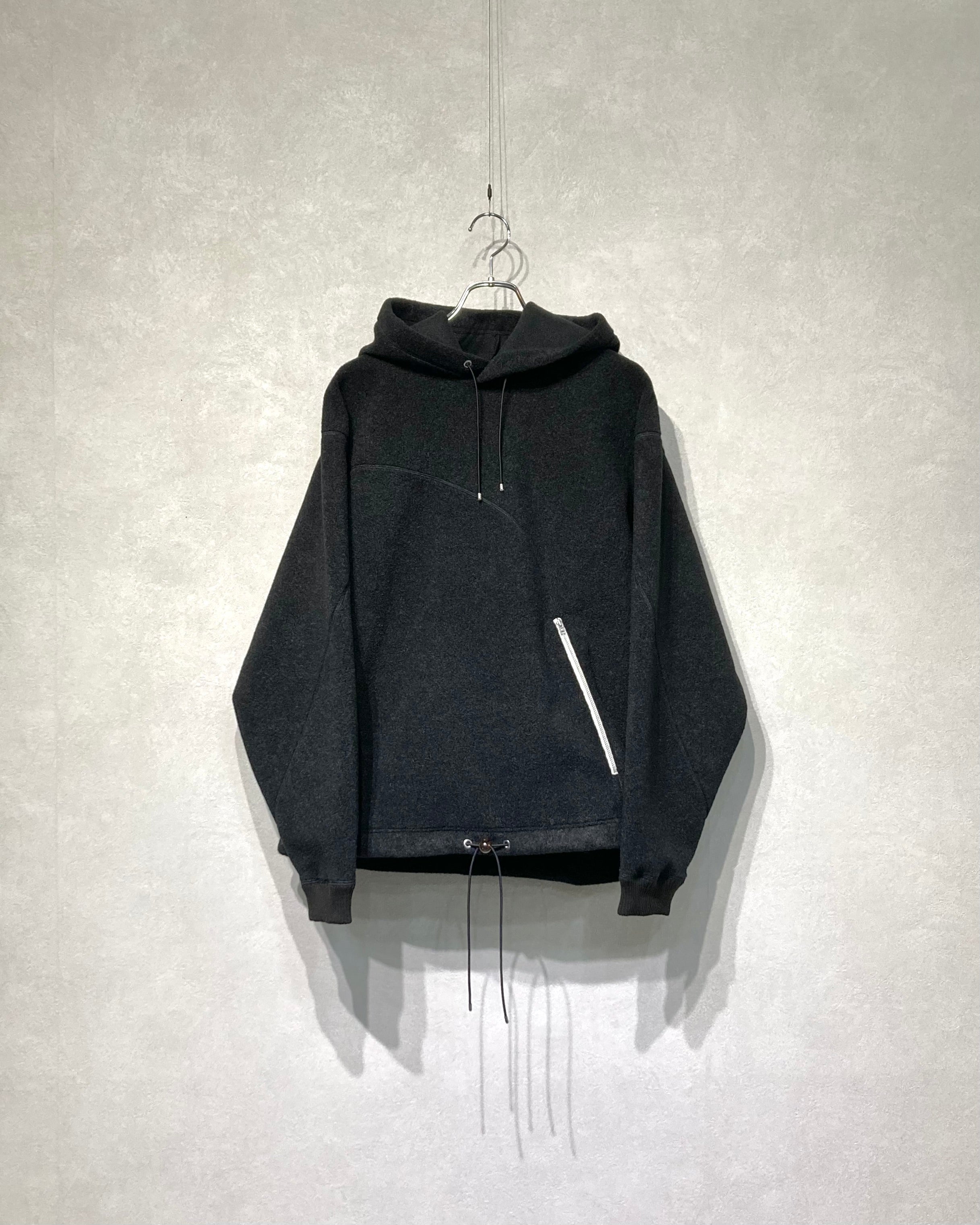 ABELIA EDOWARD GOUCHA / FRACTURE HOODIE - Black
