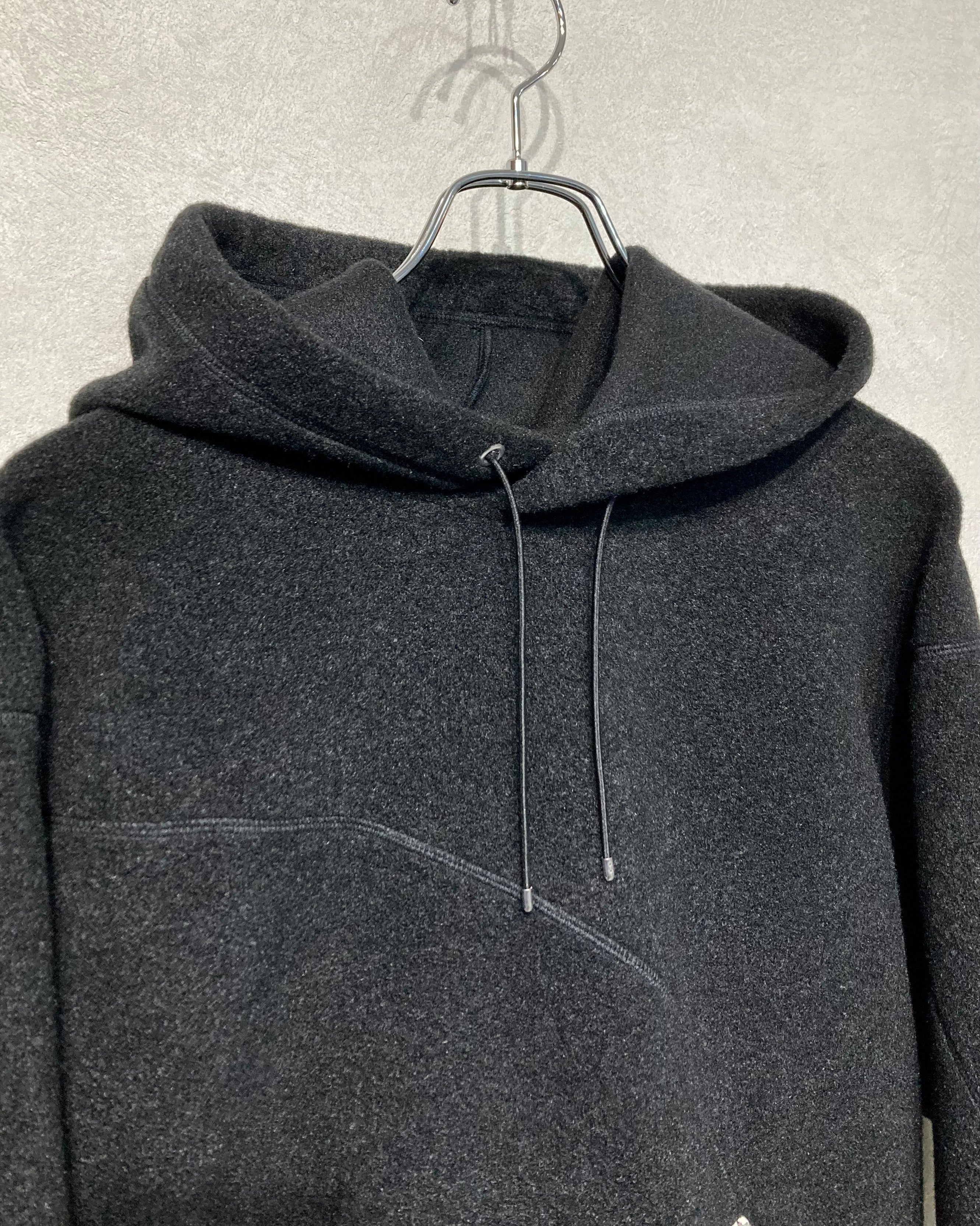 ABELIA EDOWARD GOUCHA / FRACTURE HOODIE - Black