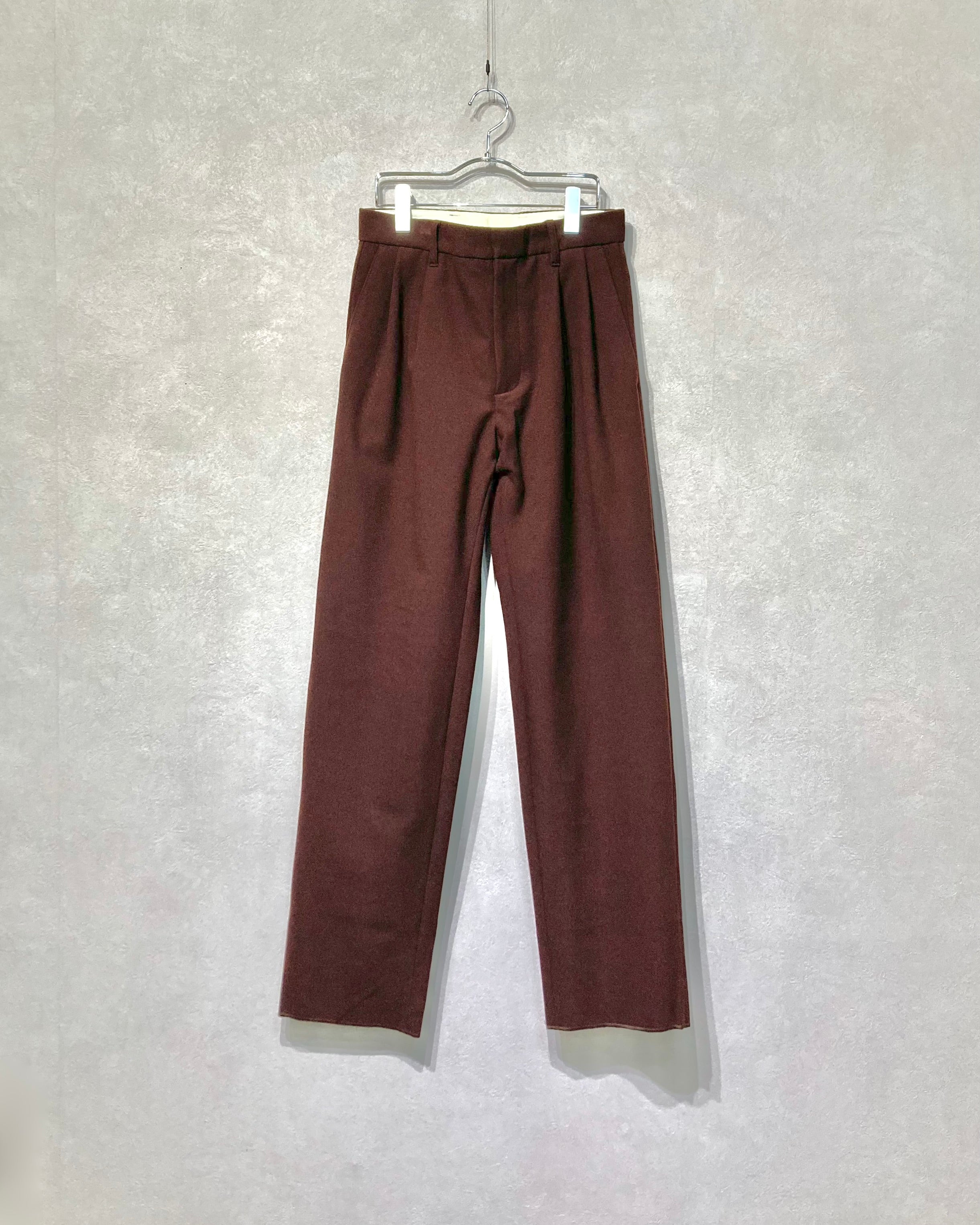 ABELIA EDOWARD GOUCHA / TAPERED SLACKS - Brown