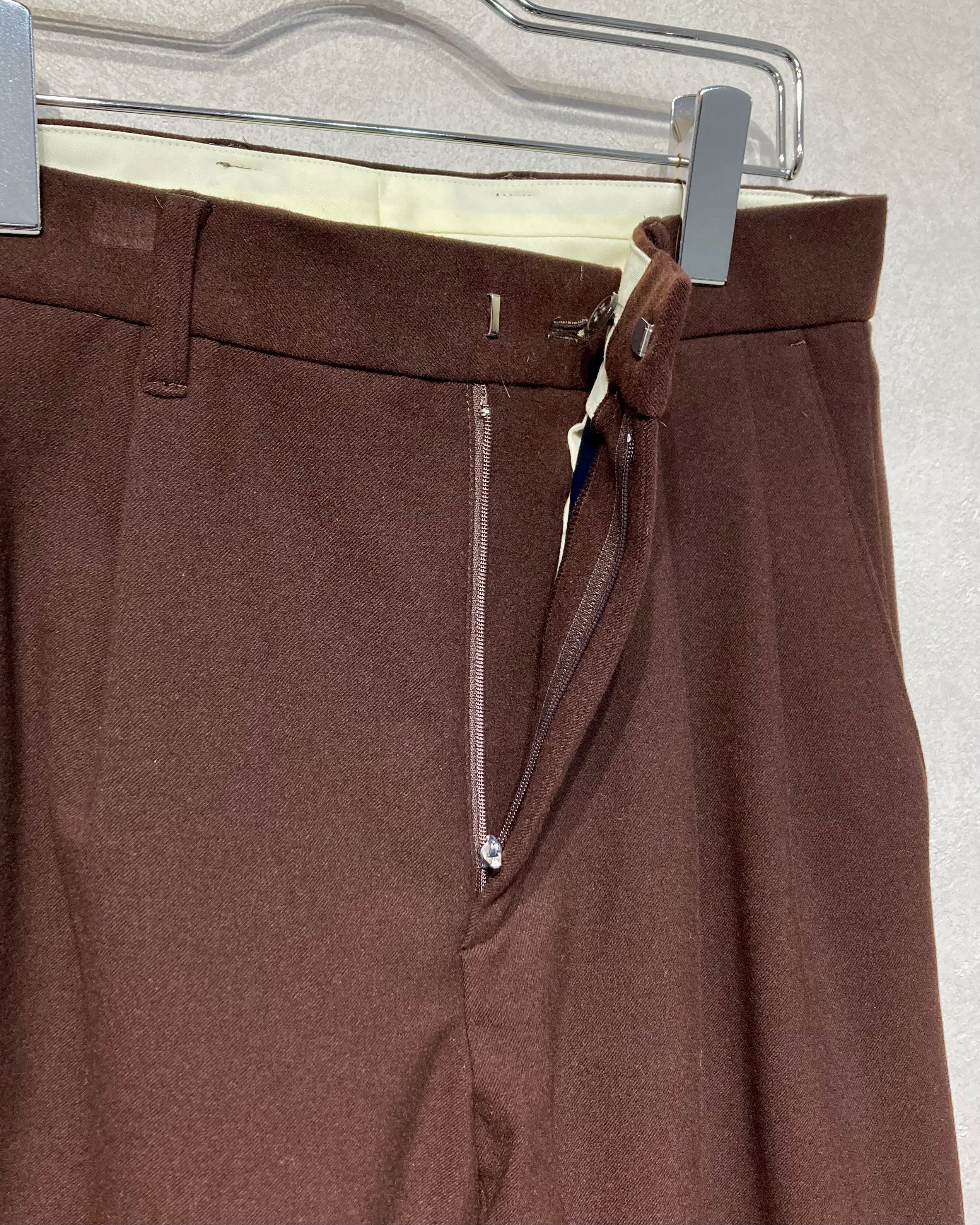 ABELIA EDOWARD GOUCHA / TAPERED SLACKS - Brown