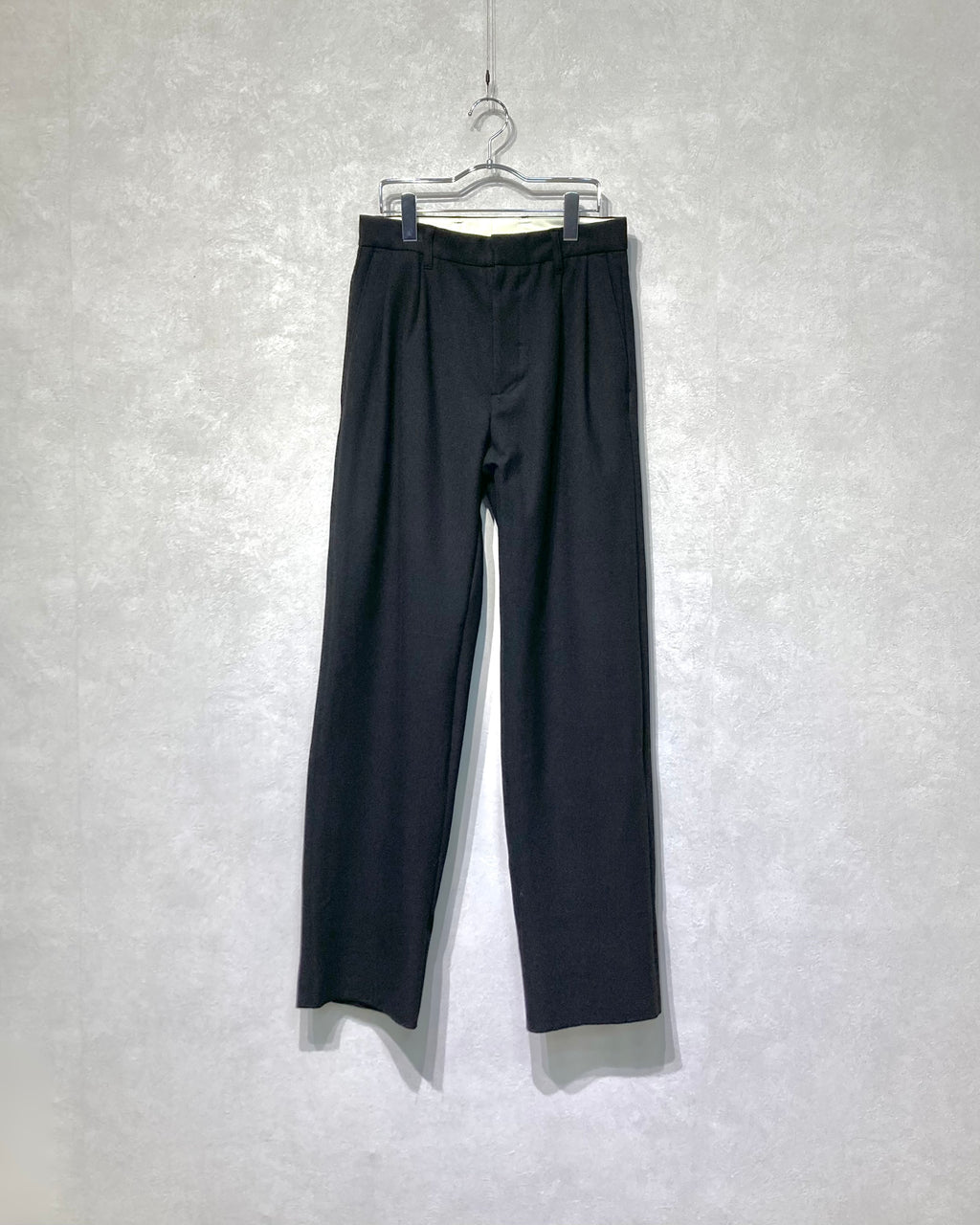 ABELIA EDOWARD GOUCHA / TAPERED SLACKS - Black