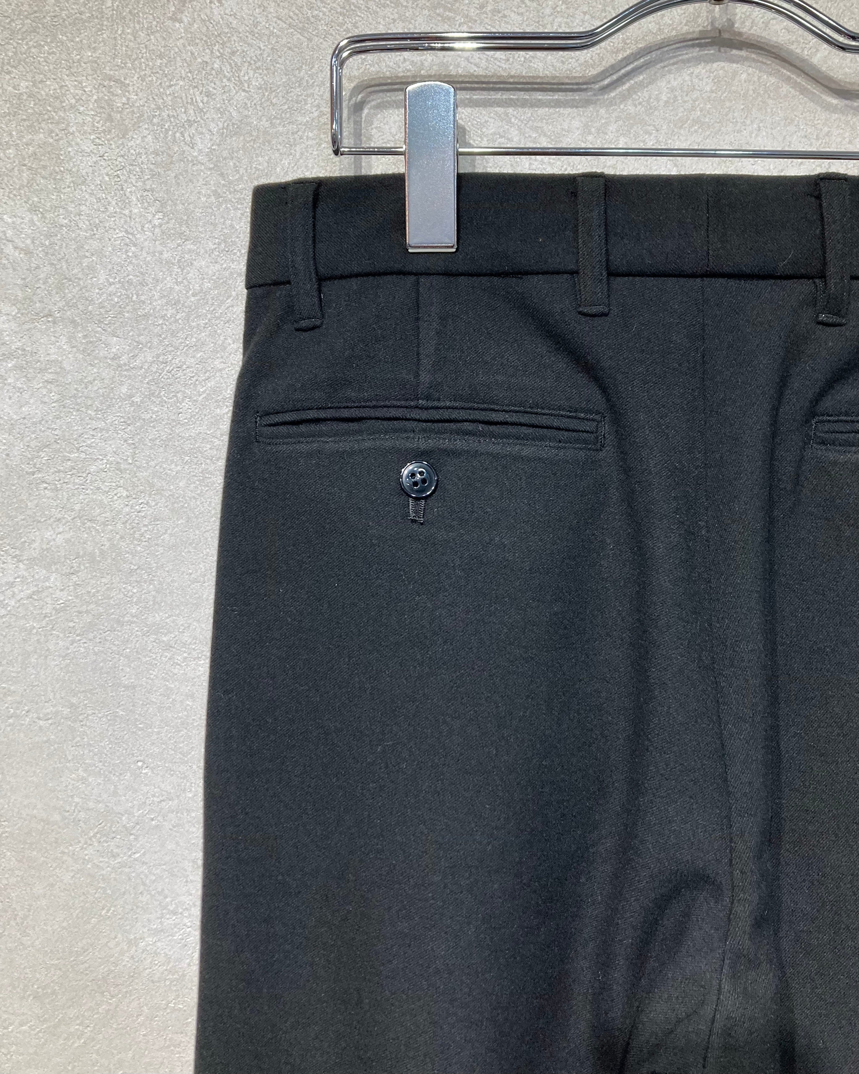 ABELIA EDOWARD GOUCHA / TAPERED SLACKS - Black