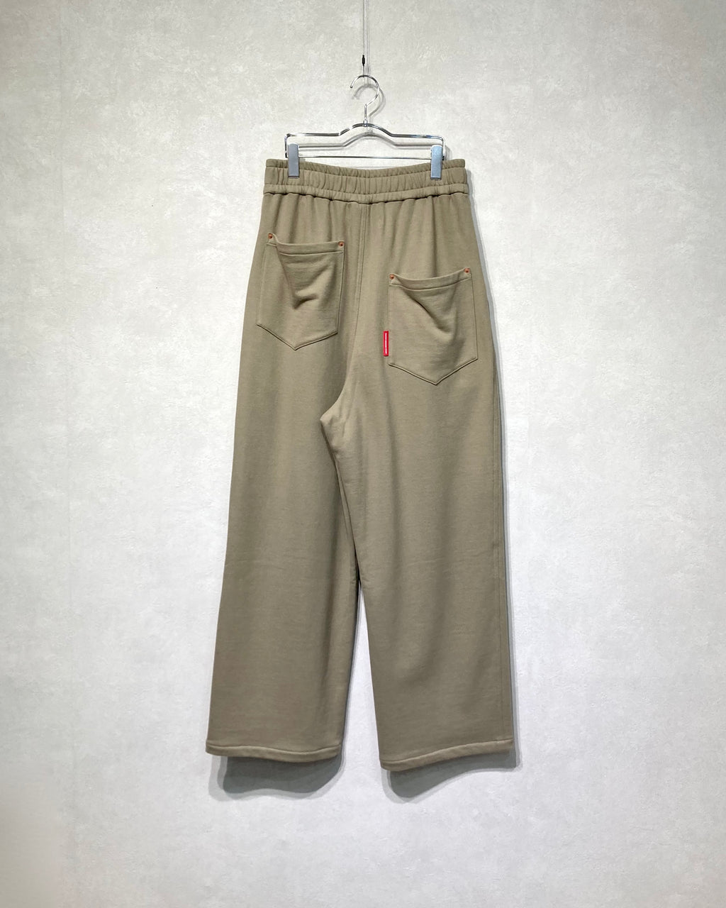 ABELIA EDOWARD GOUCHA / ECHO SWEAT PANTS - Beige