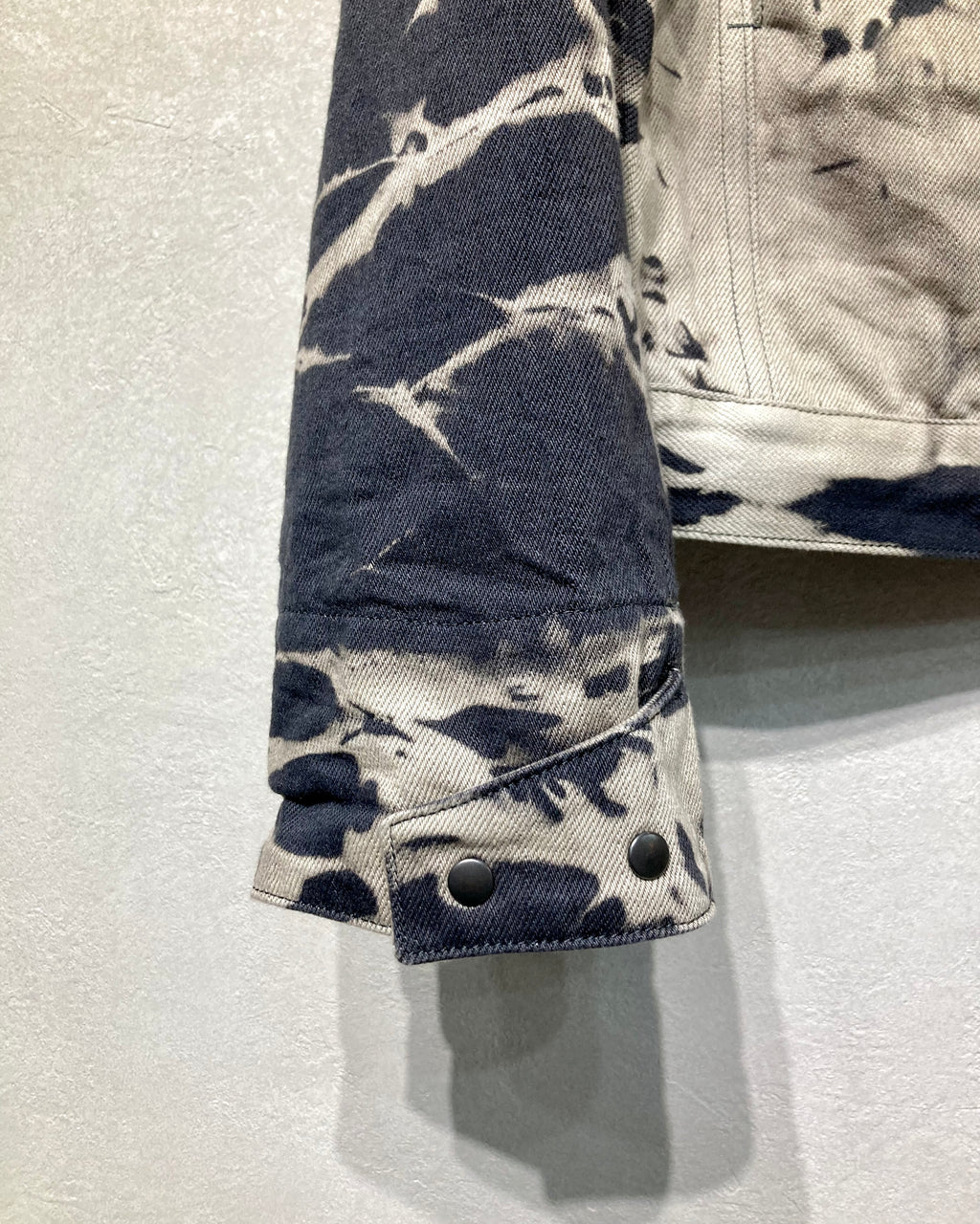 OPPOSE DUALITY / 8POCKET PANEL DENIM JKT BLEACH - Dark gray