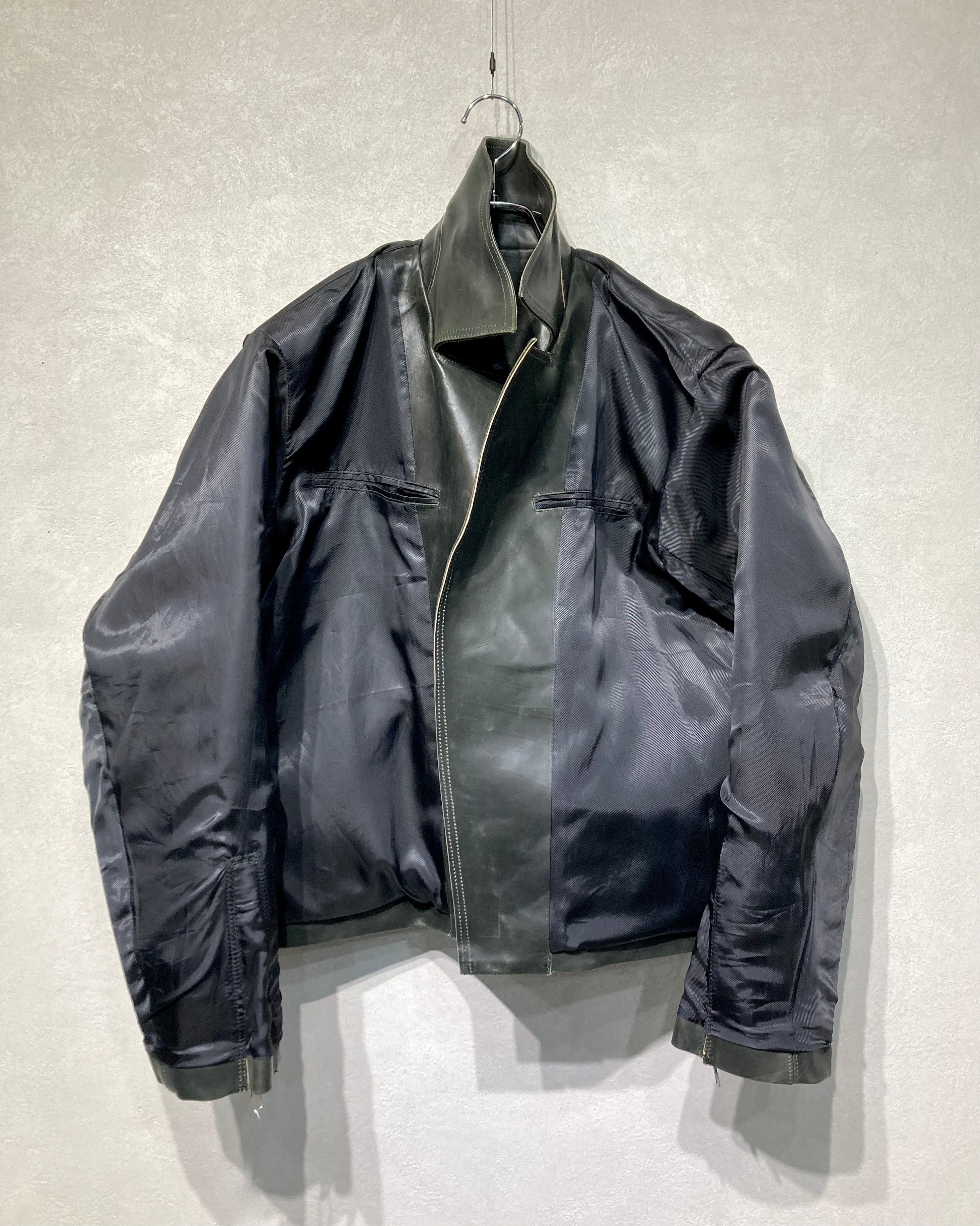 DAISUKE TANABE / PLUTO - Vintage green