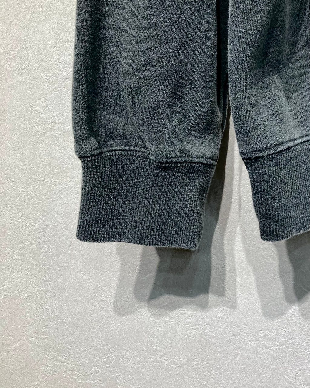 ISSUETHINGS / 25b/100a-c-10/Sweat - Gray