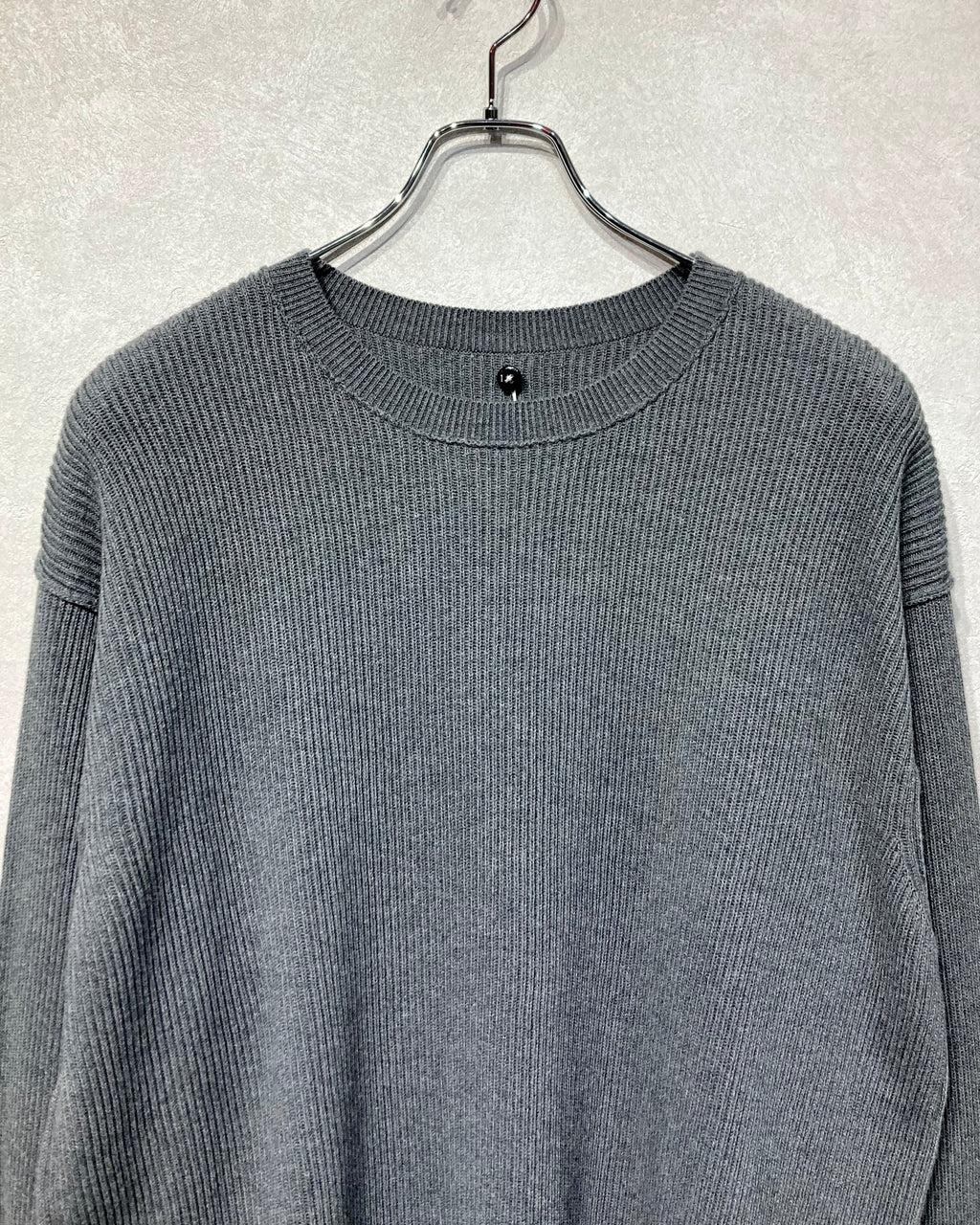 ISSUETHINGS / 25b/96-c-00/Knit - Gray