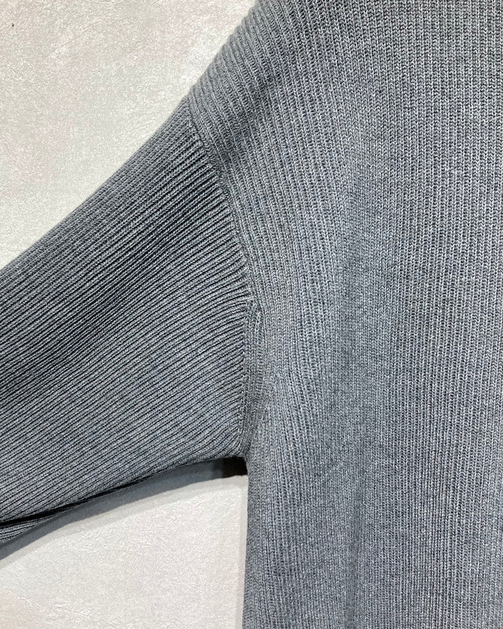ISSUETHINGS / 25b/96-c-00/Knit - Gray
