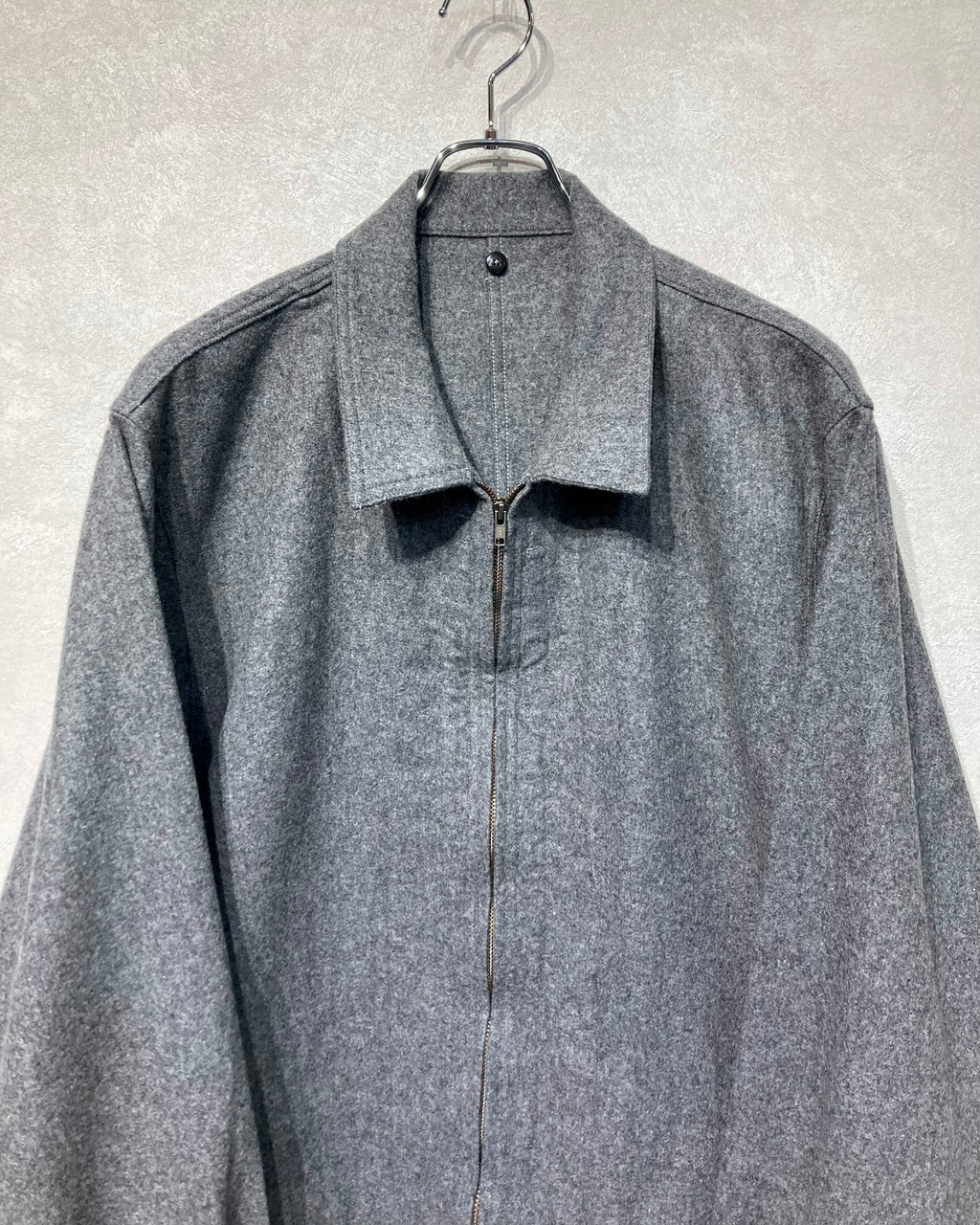 ISSUETHINGS / 25b/95-wn/c-01/Blouson - Gray