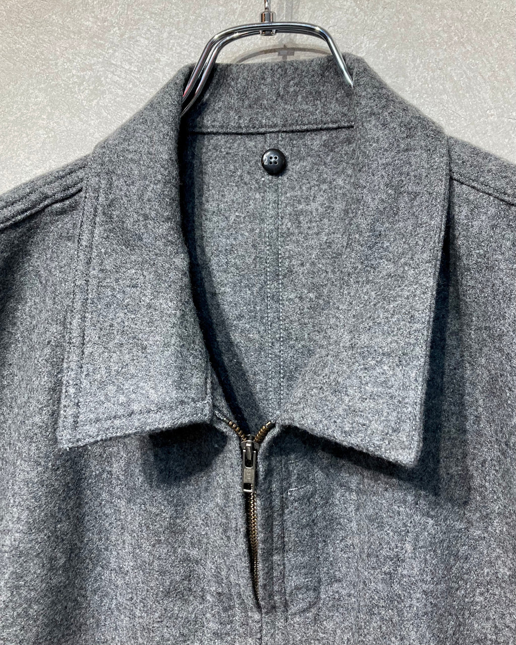 ISSUETHINGS / 25b/95-wn/c-01/Blouson - Gray