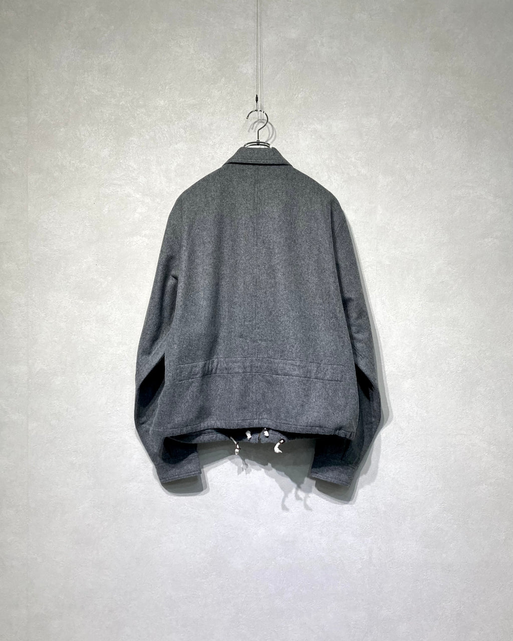 ISSUETHINGS / 25b/95-wn/c-01/Blouson - Gray