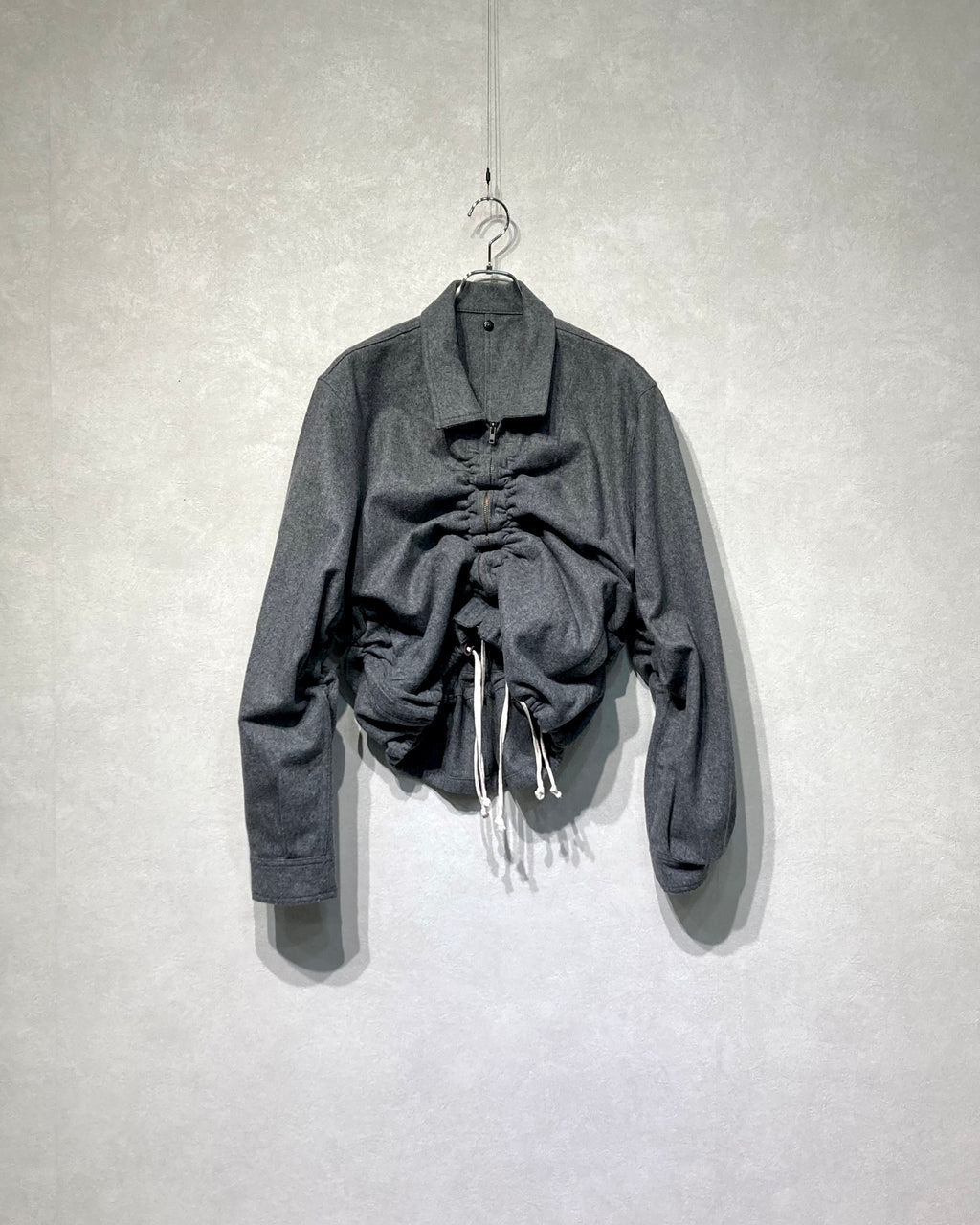 ISSUETHINGS / 25b/95-wn/c-01/Blouson - Gray