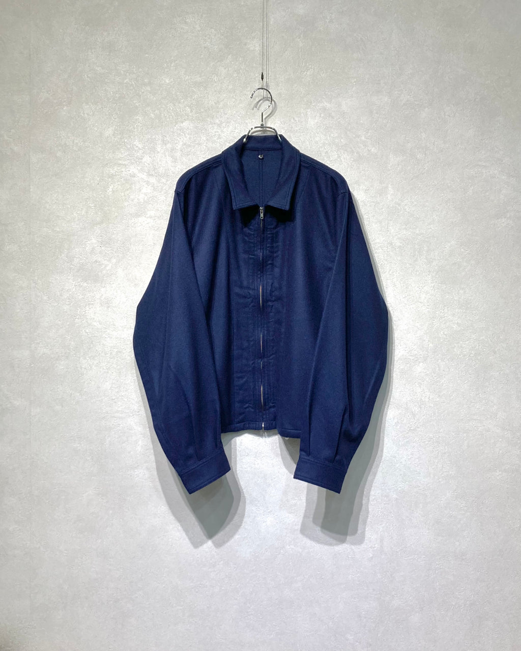 ISSUETHINGS / 25b/95-wn/c-01/Blouson - Navy blue