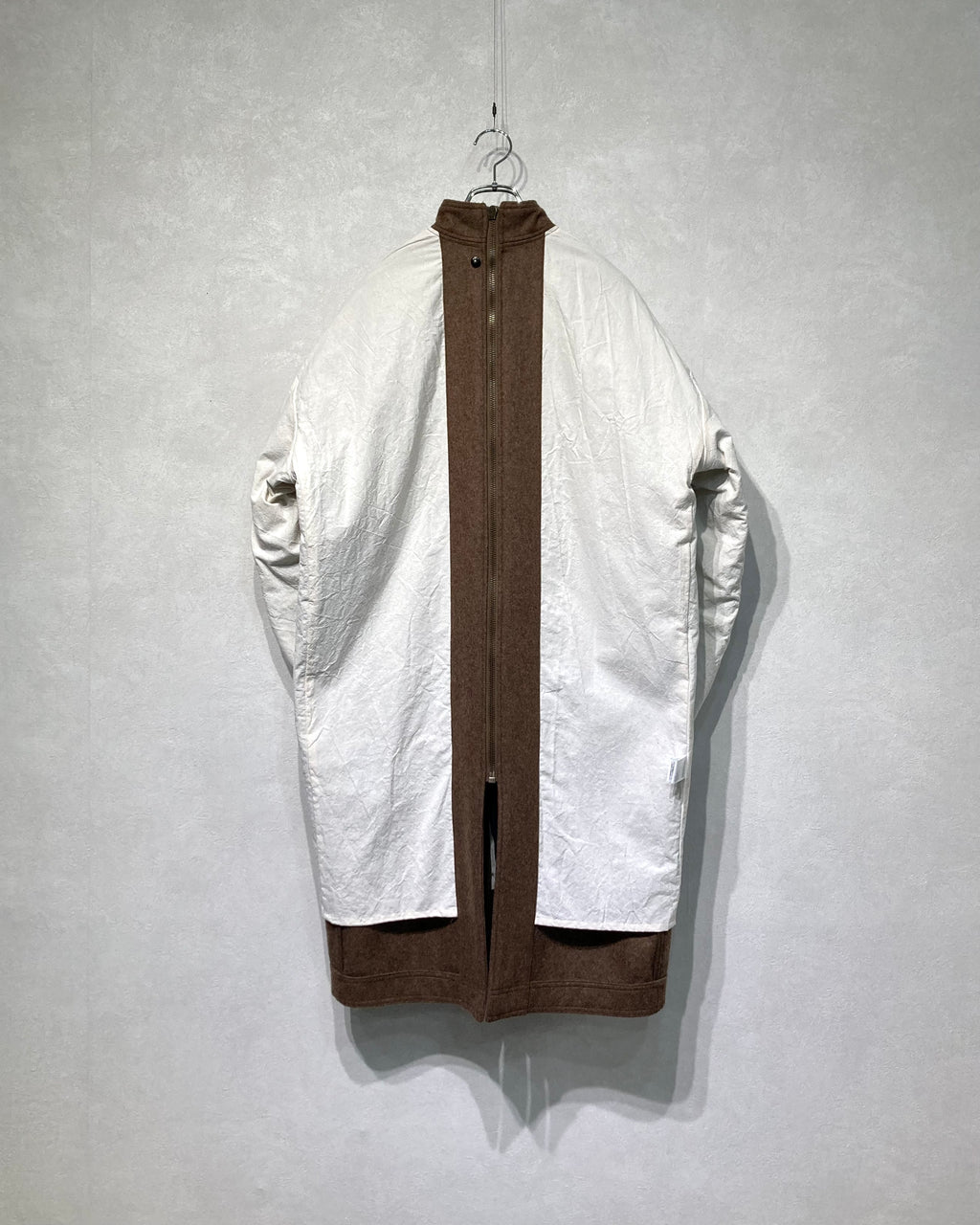 ISSUETHINGS / 25b/88b-wn/c-00/Coat - Brown