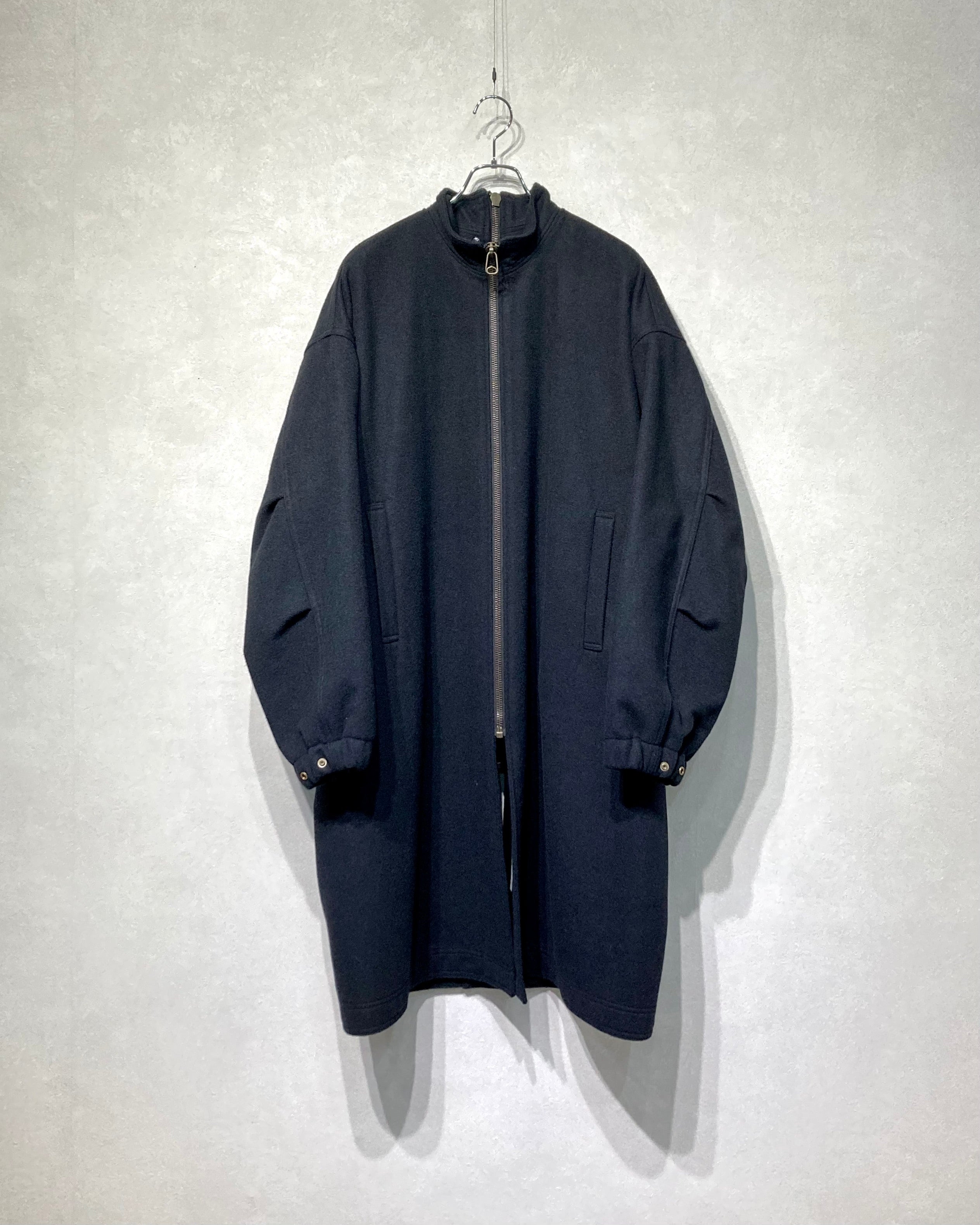 ISSUETHINGS / 25b/88b-wn/c-00/Coat - Black