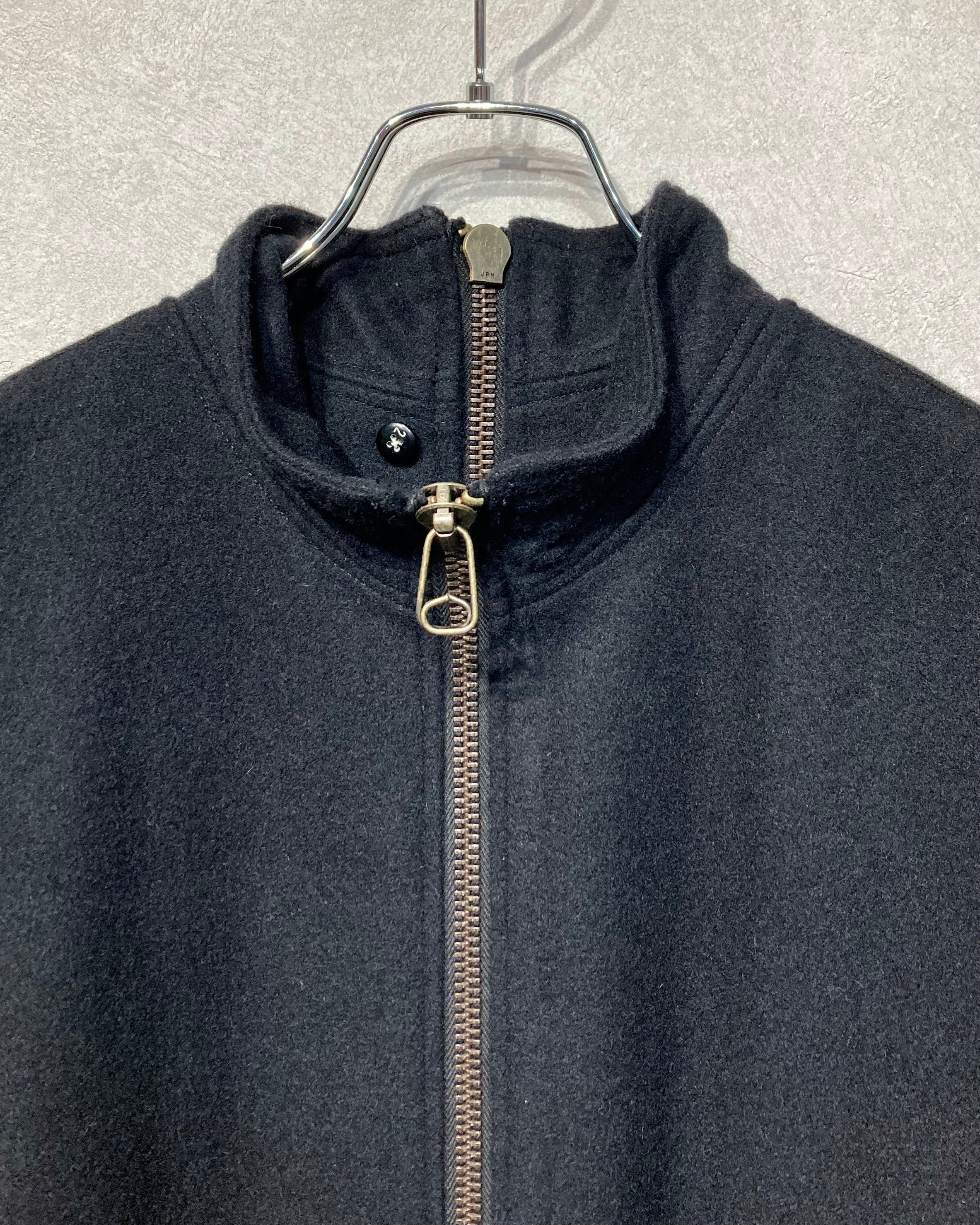 ISSUETHINGS / 25b/88b-wn/c-00/Coat - Black