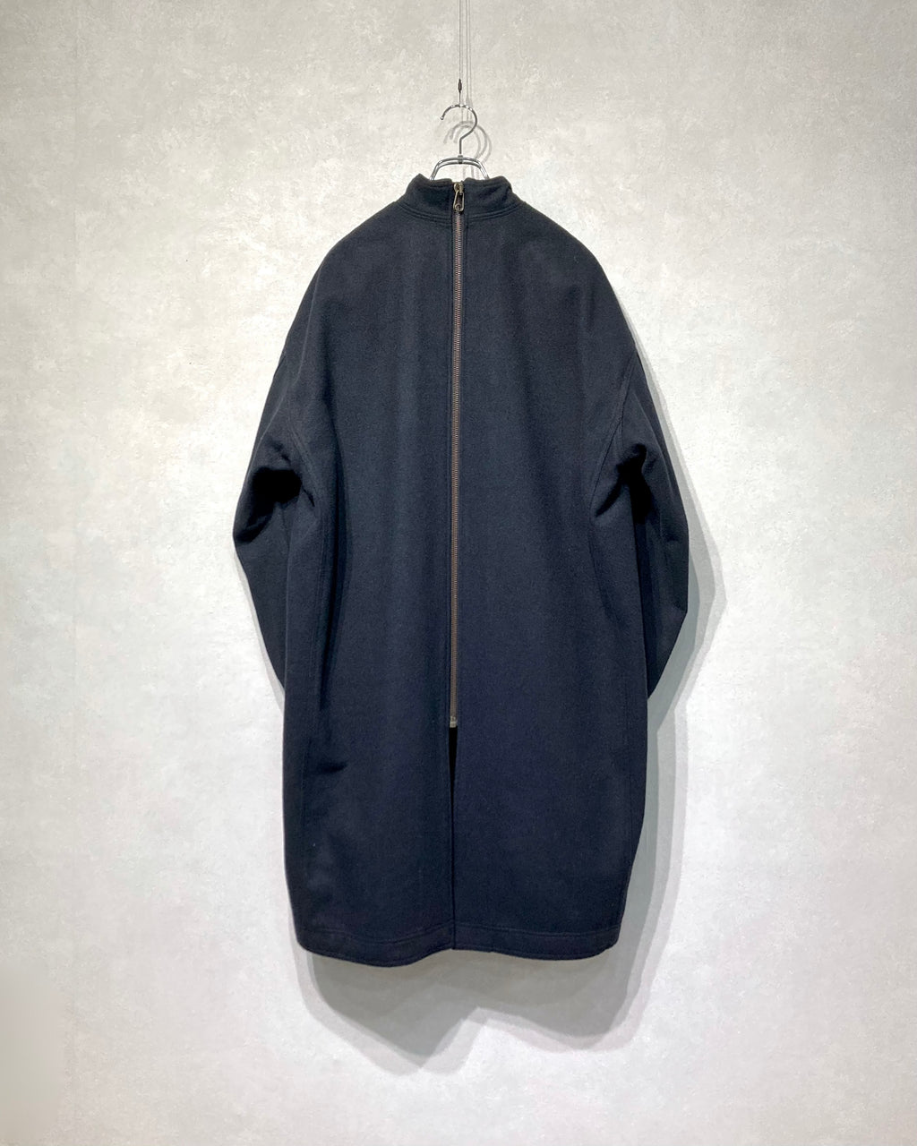 ISSUETHINGS / 25b/88b-wn/c-00/Coat - Black