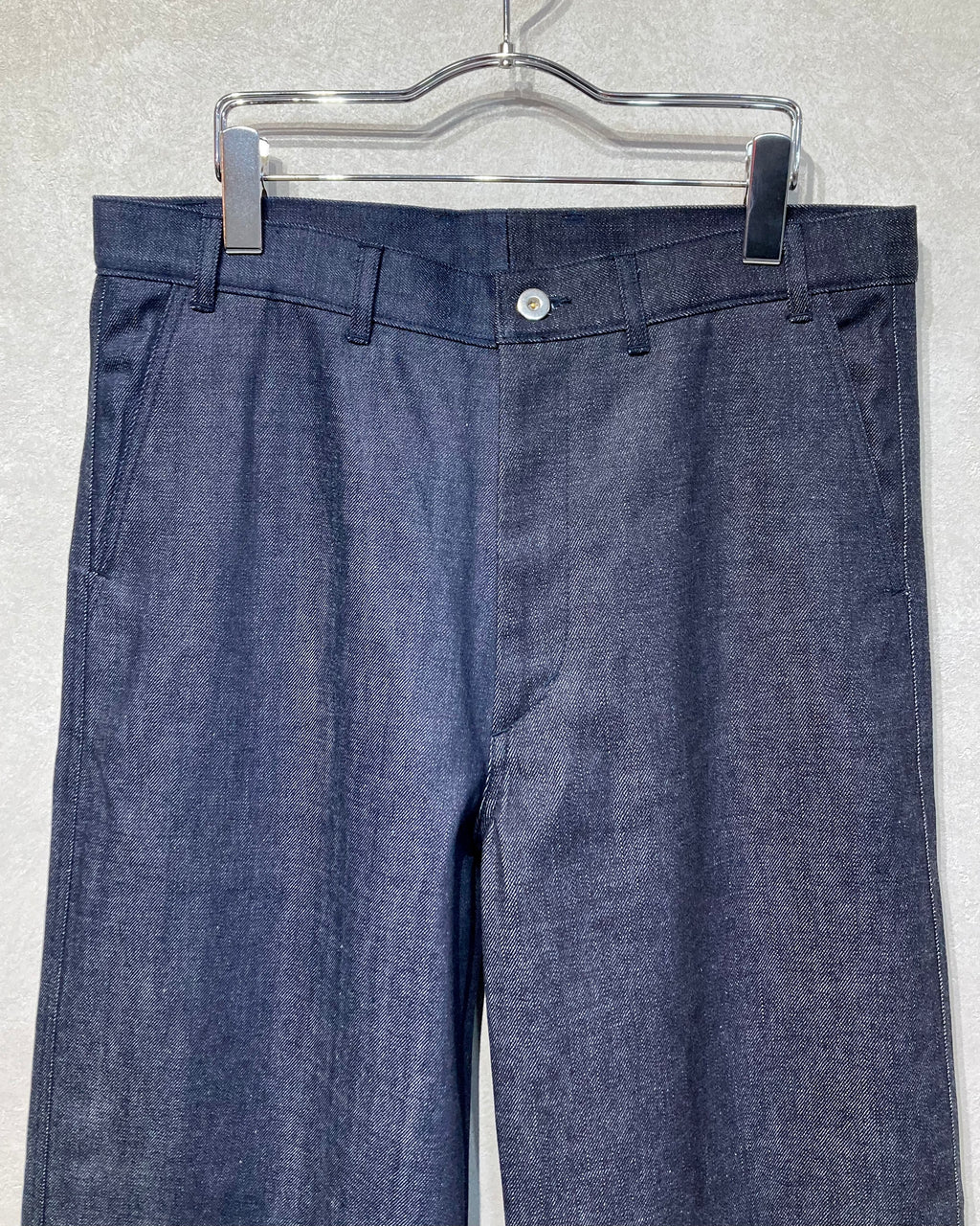 ISSUETHINGS / 25b/93-c1/c-00/Pants - Indigo blue