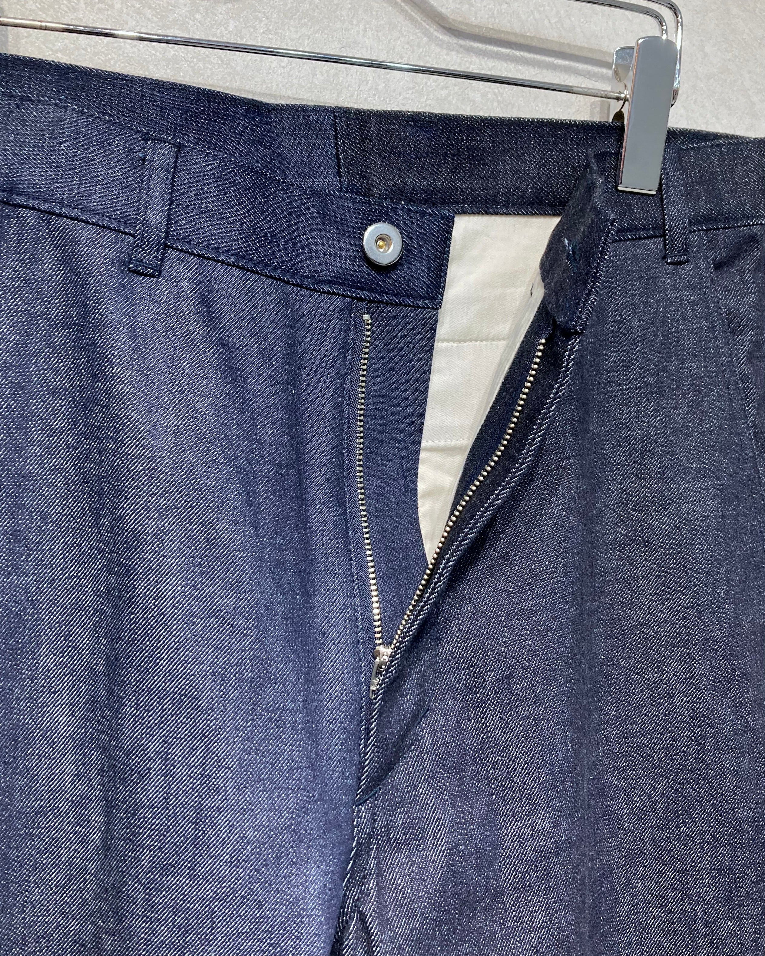 ISSUETHINGS / 25b/93-c1/c-00/Pants - Indigo blue