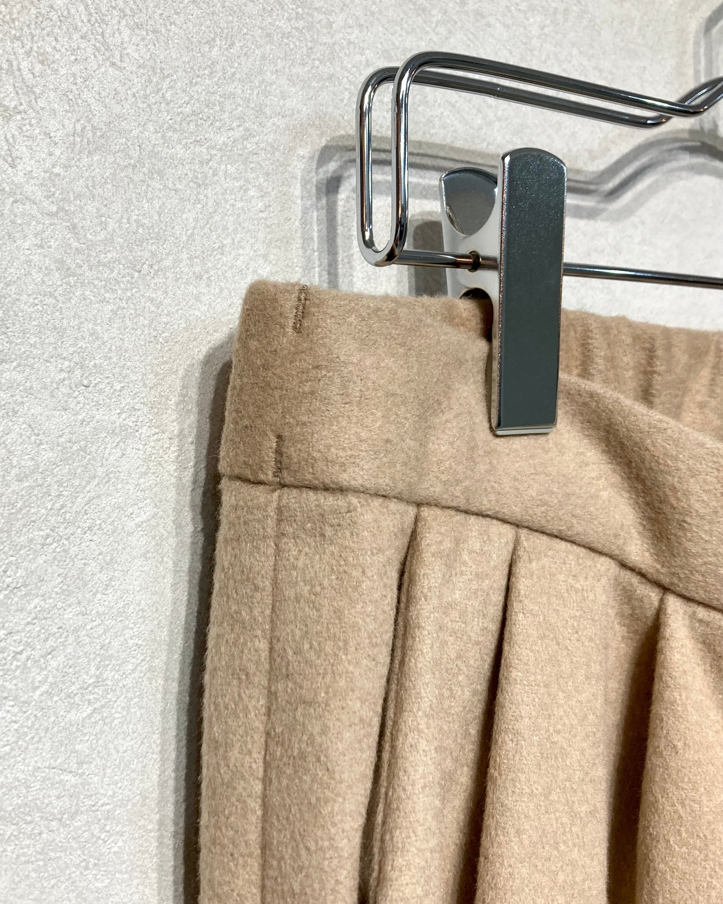 ISSUETHINGS / 25b/99-wcan/c-00/Pants - Beige