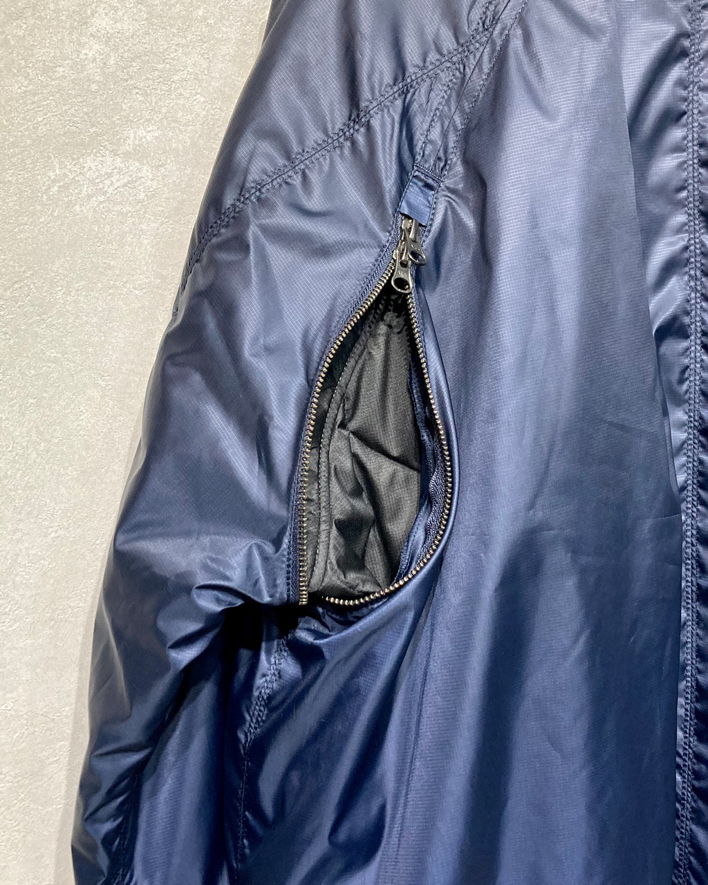 ISSUETHINGS / 25b/89-p/p/p-00/Jacket - Navy blue