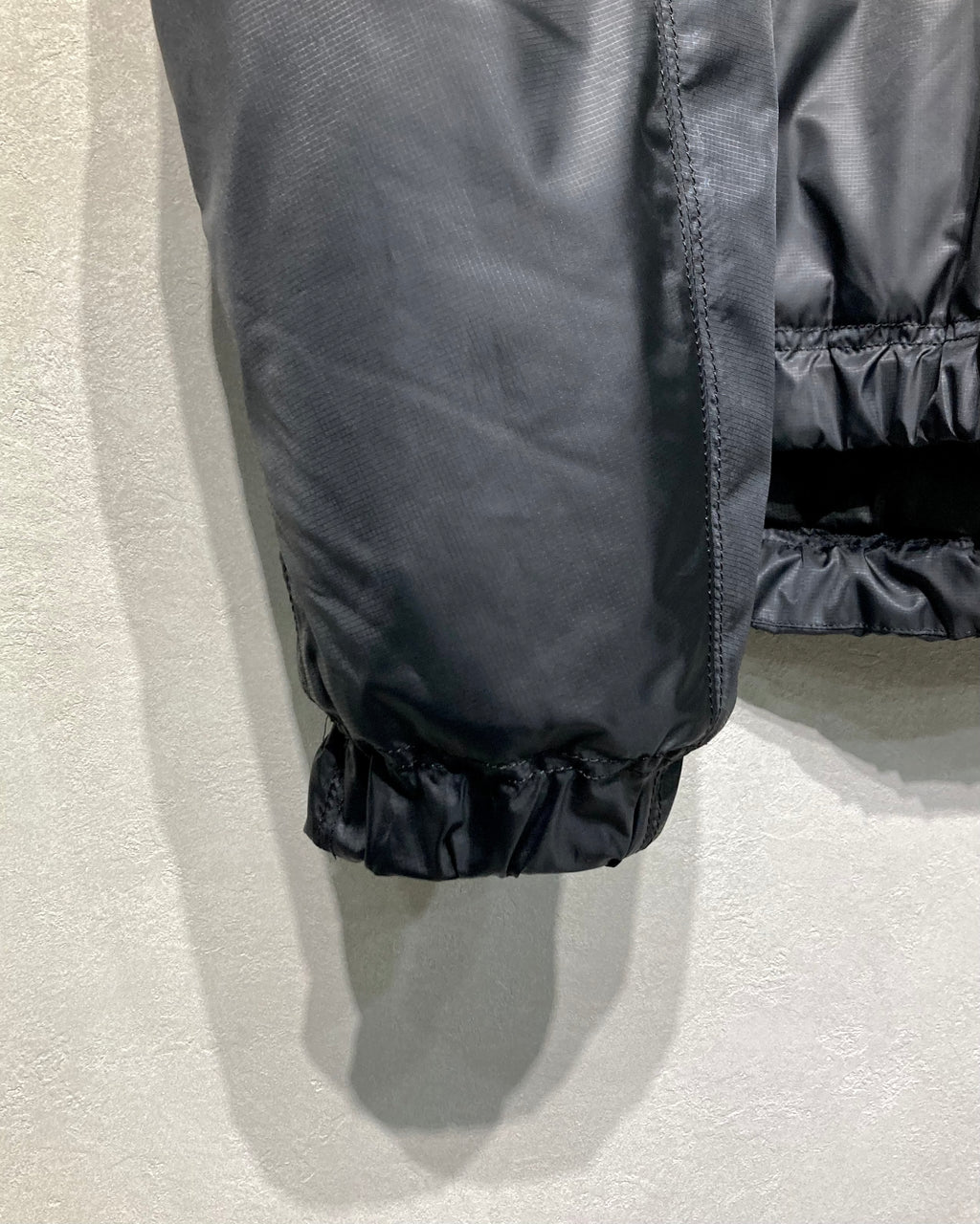 ISSUETHINGS / 25b/89-p/p/p-00/Jacket - Black