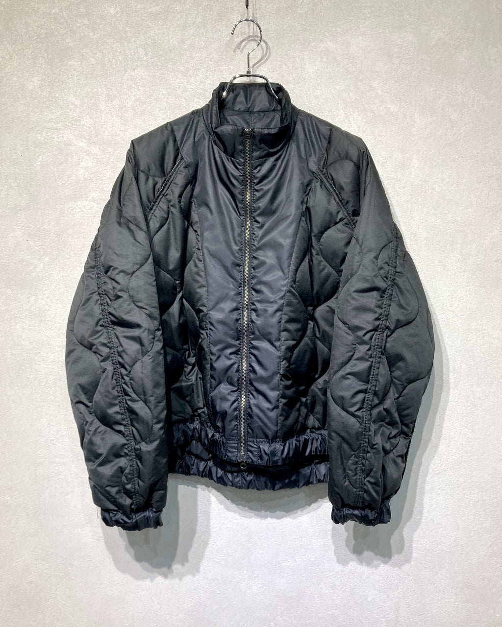 ISSUETHINGS / 25b/89-p/p/p-00/Jacket - Black